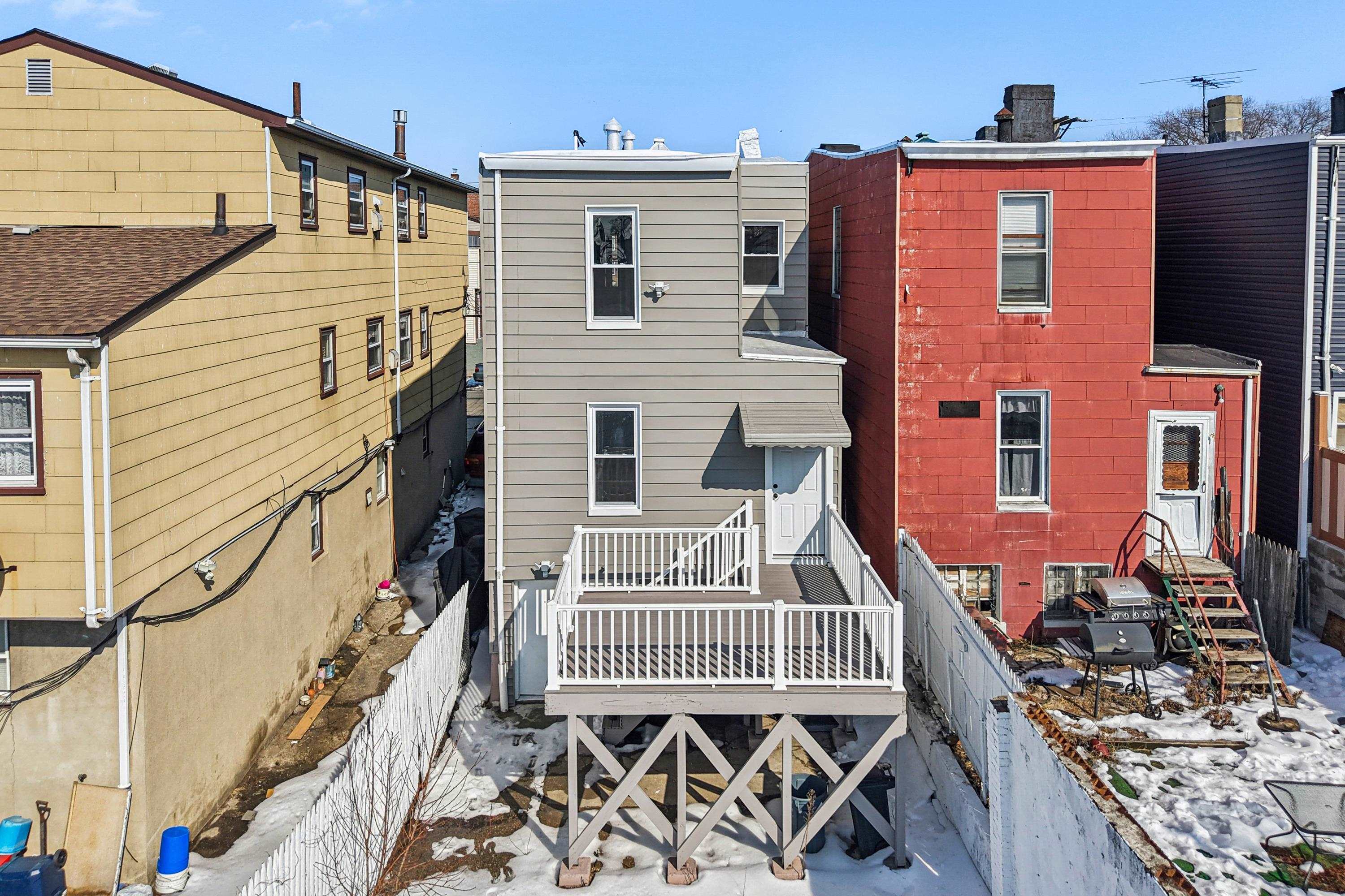 103 BOYD AVE