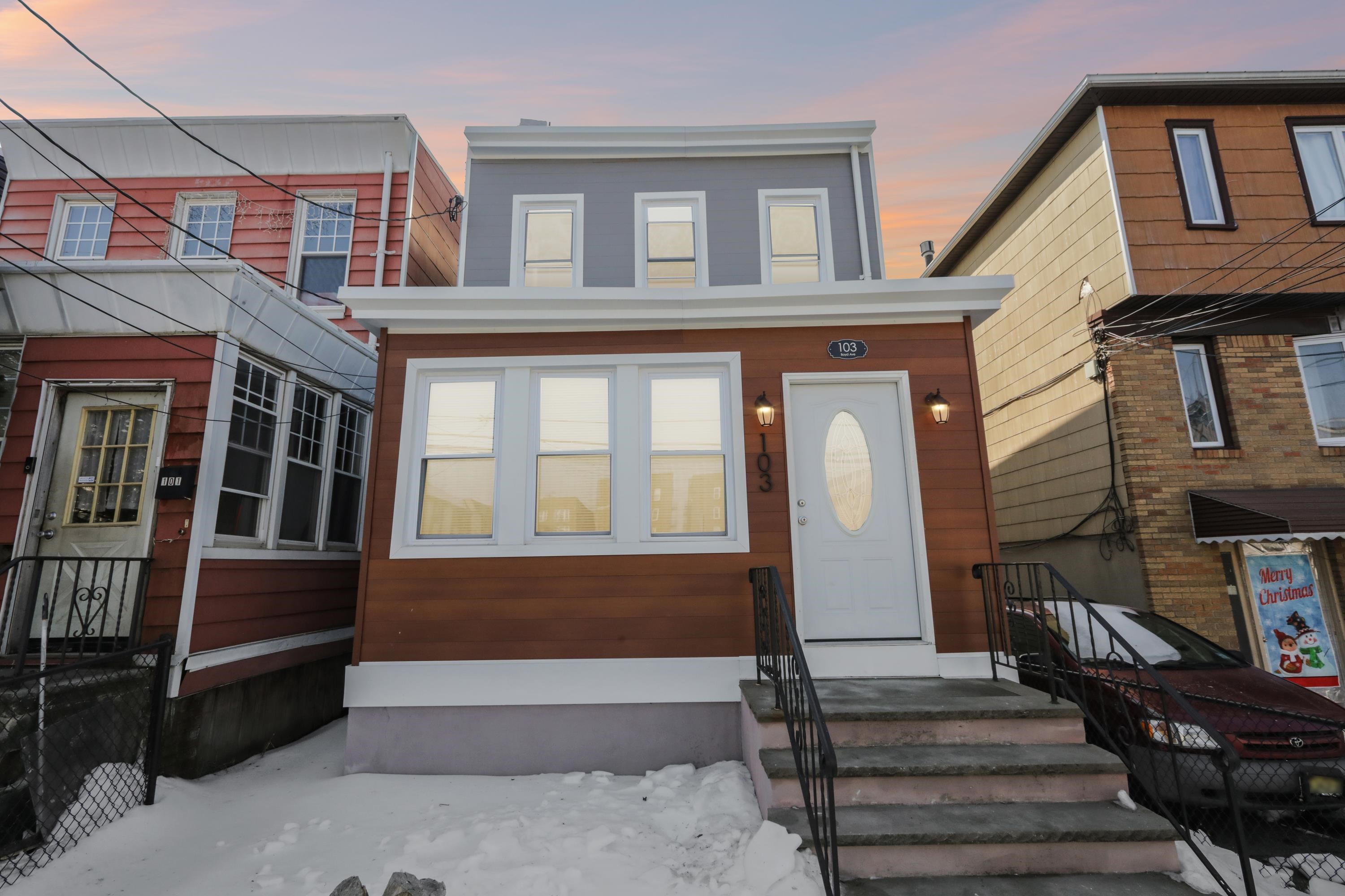 103 BOYD AVE