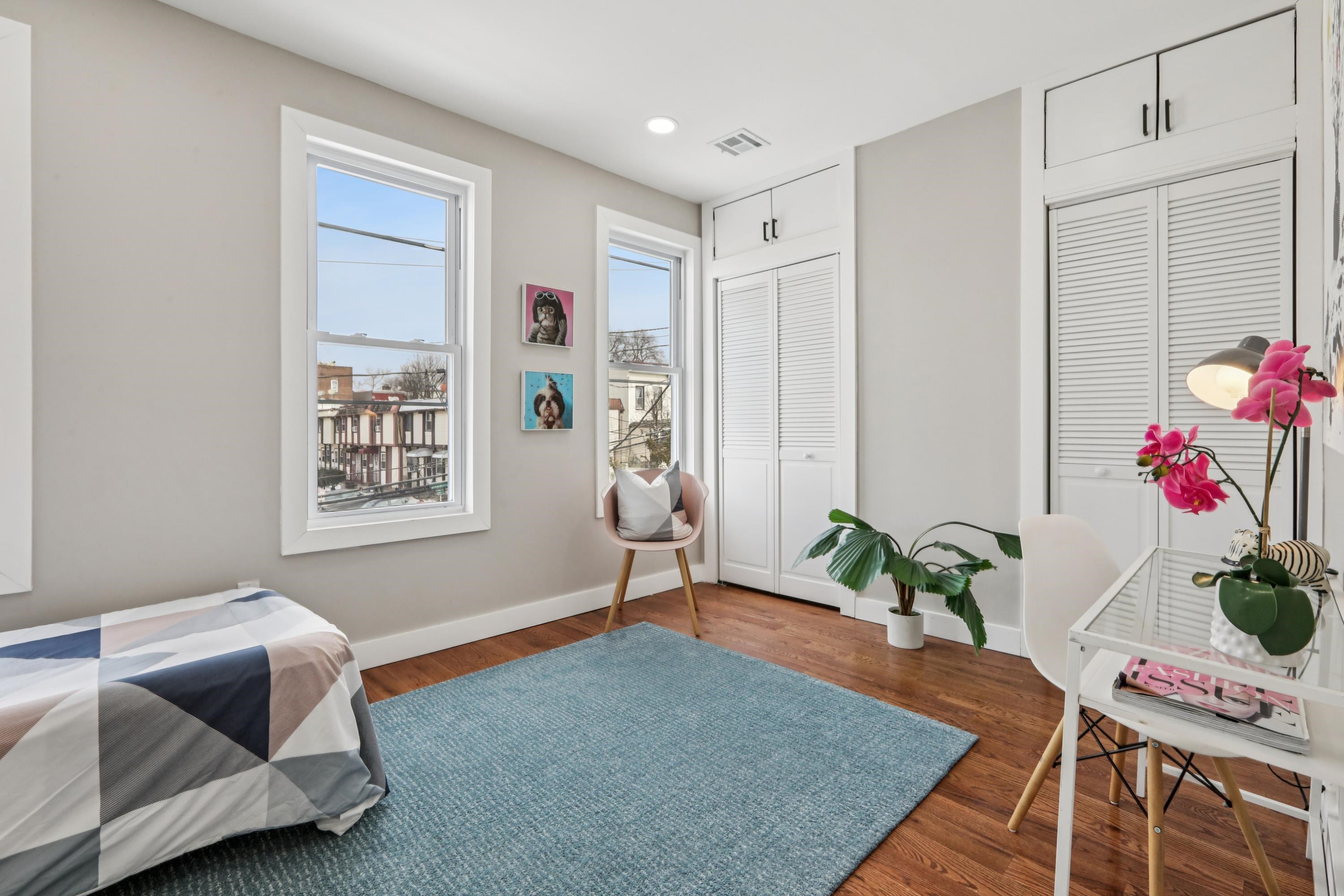 103 BOYD AVE