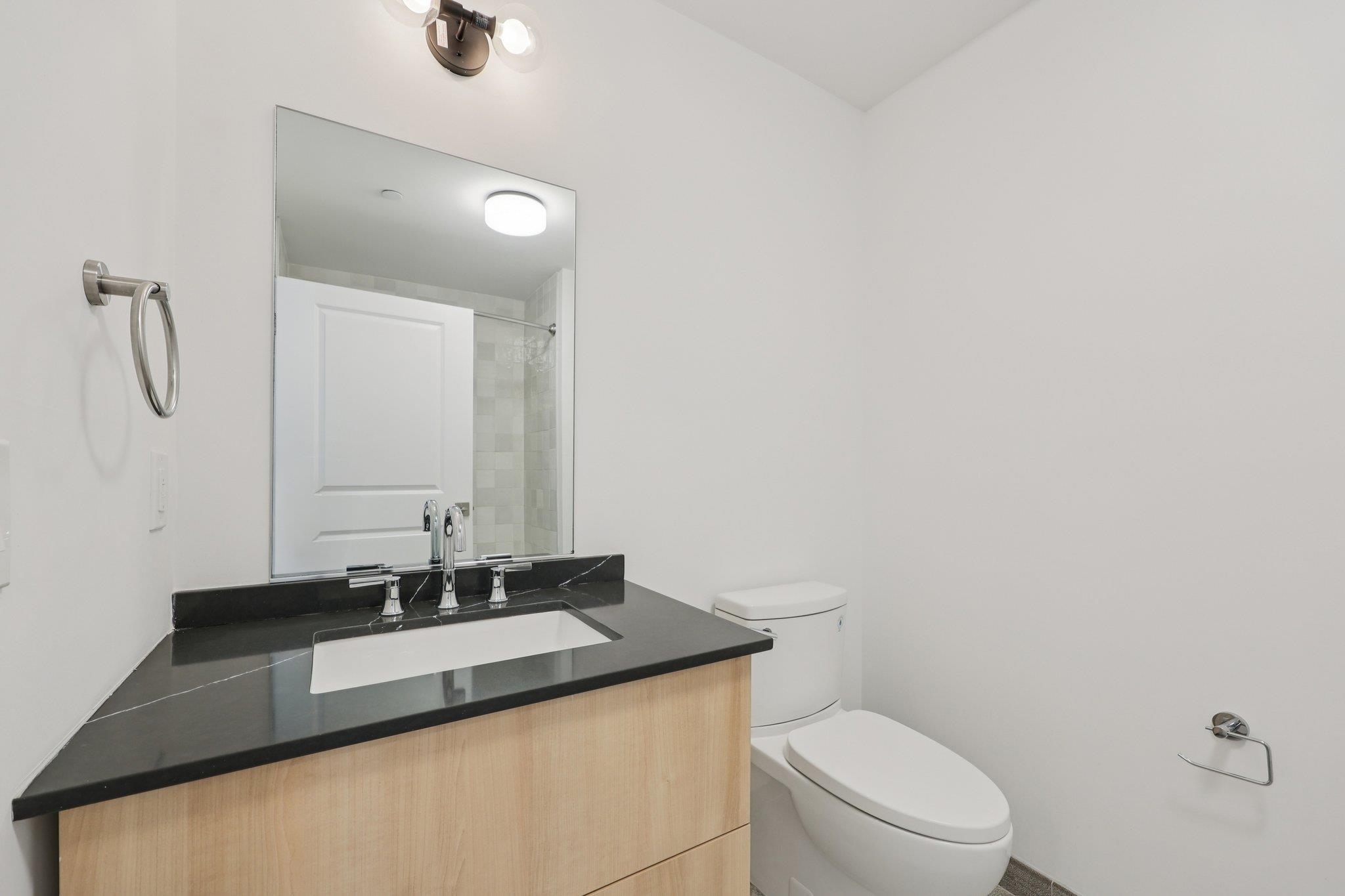 348 BALDWIN AVE Unit: 209