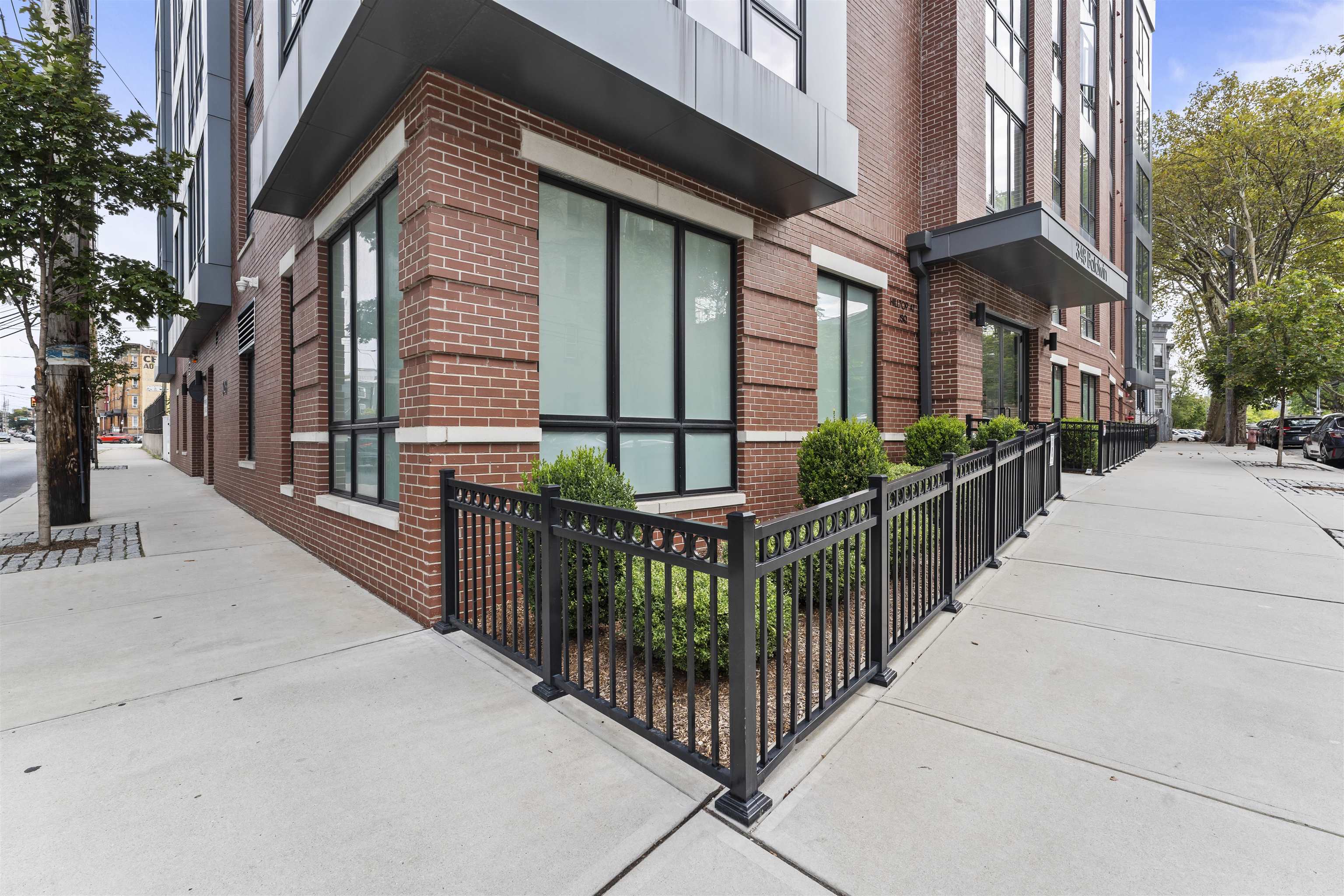 348 BALDWIN AVE Unit: 209