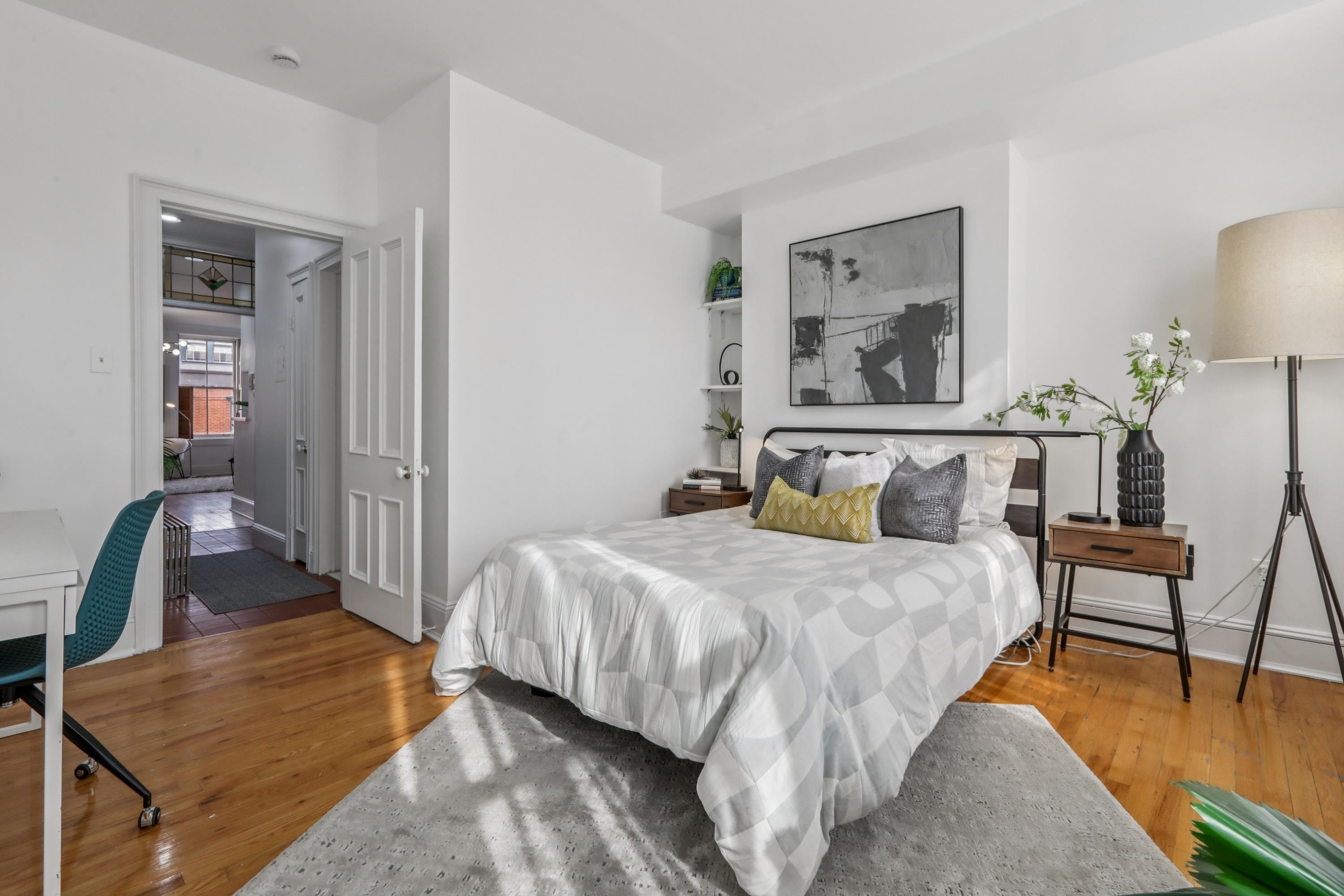 299 8TH ST Unit: 3L