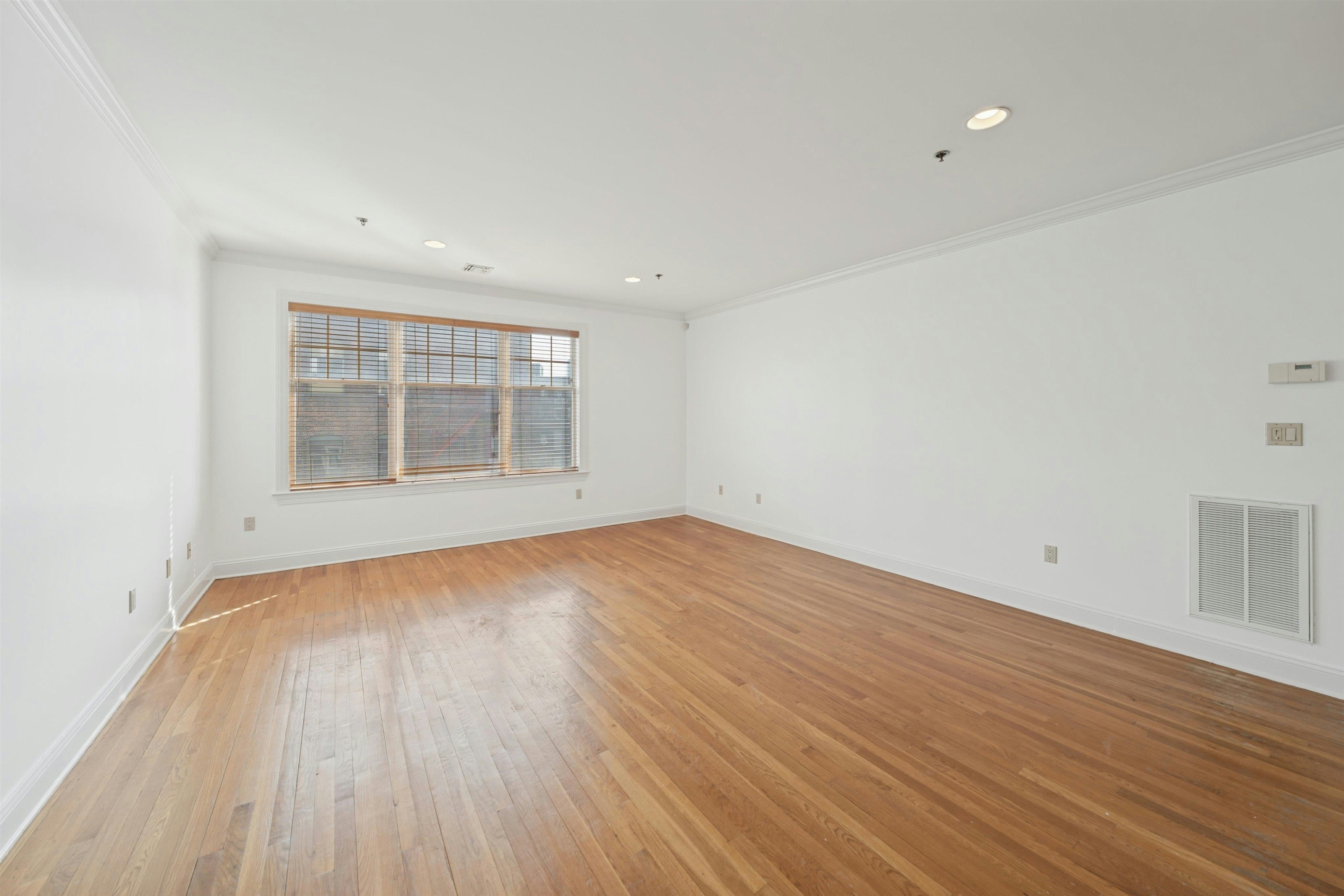 82 CLINTON ST Unit: 6B