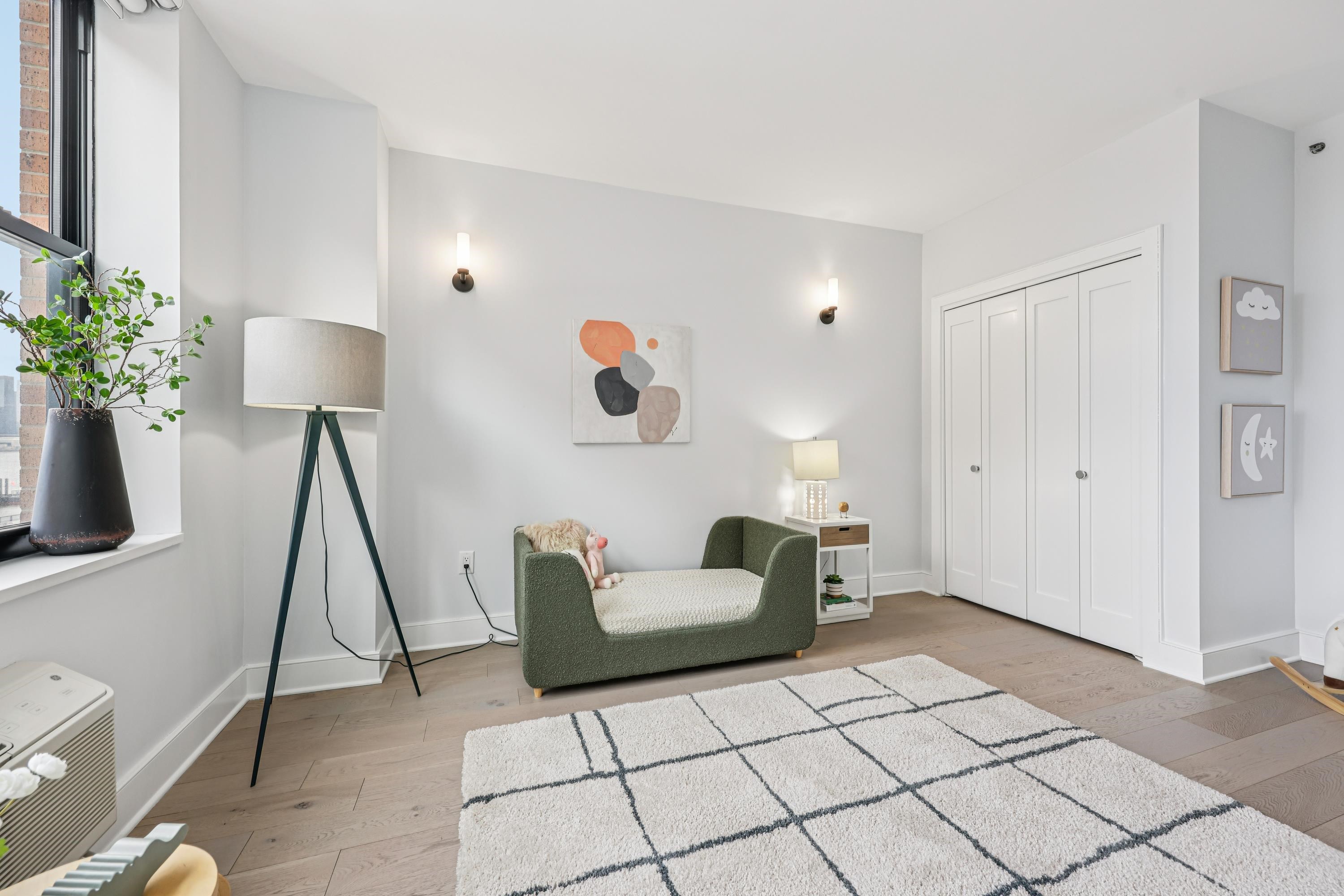 2 CONSTITUTION CT Unit: 503