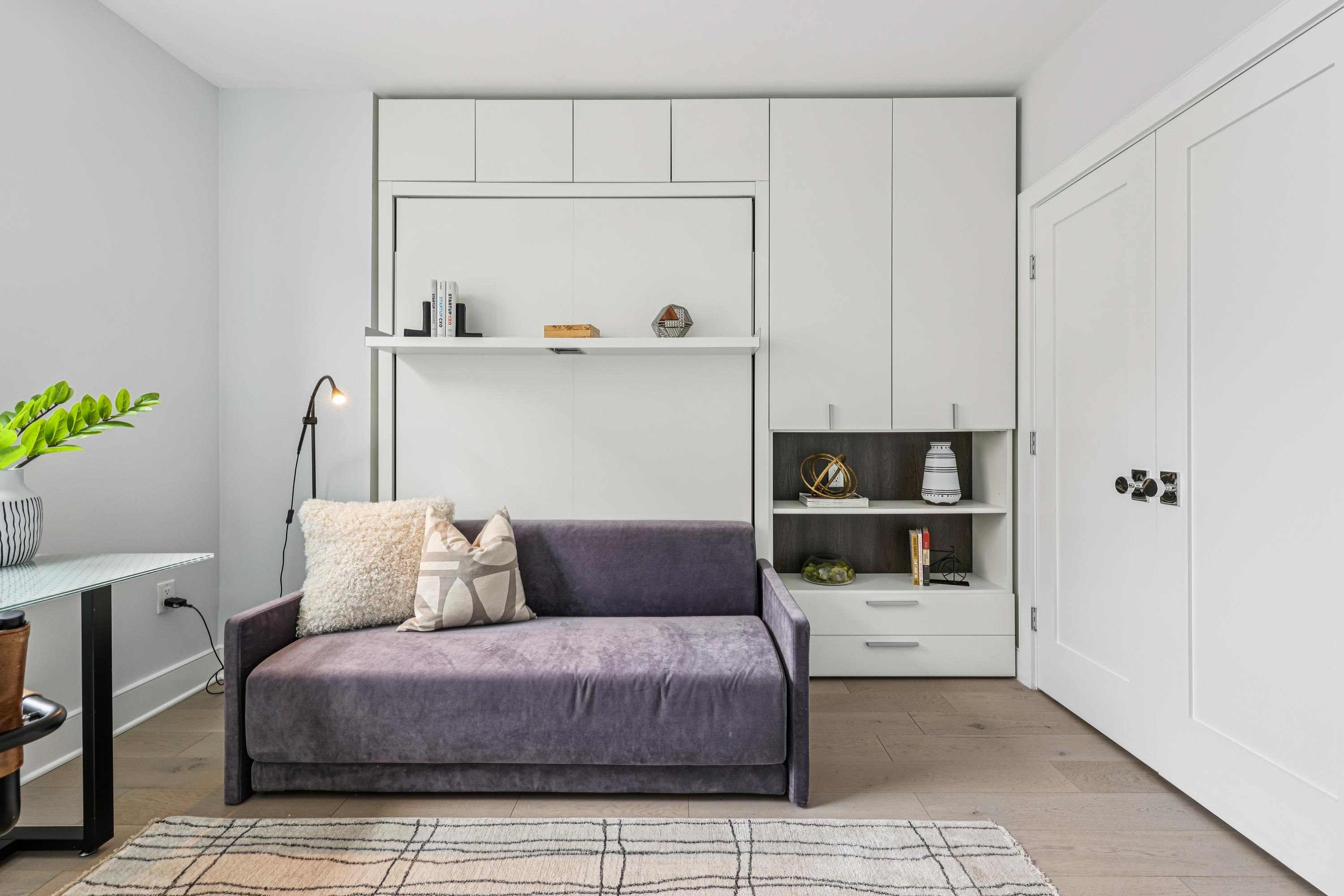 2 CONSTITUTION CT Unit: 503