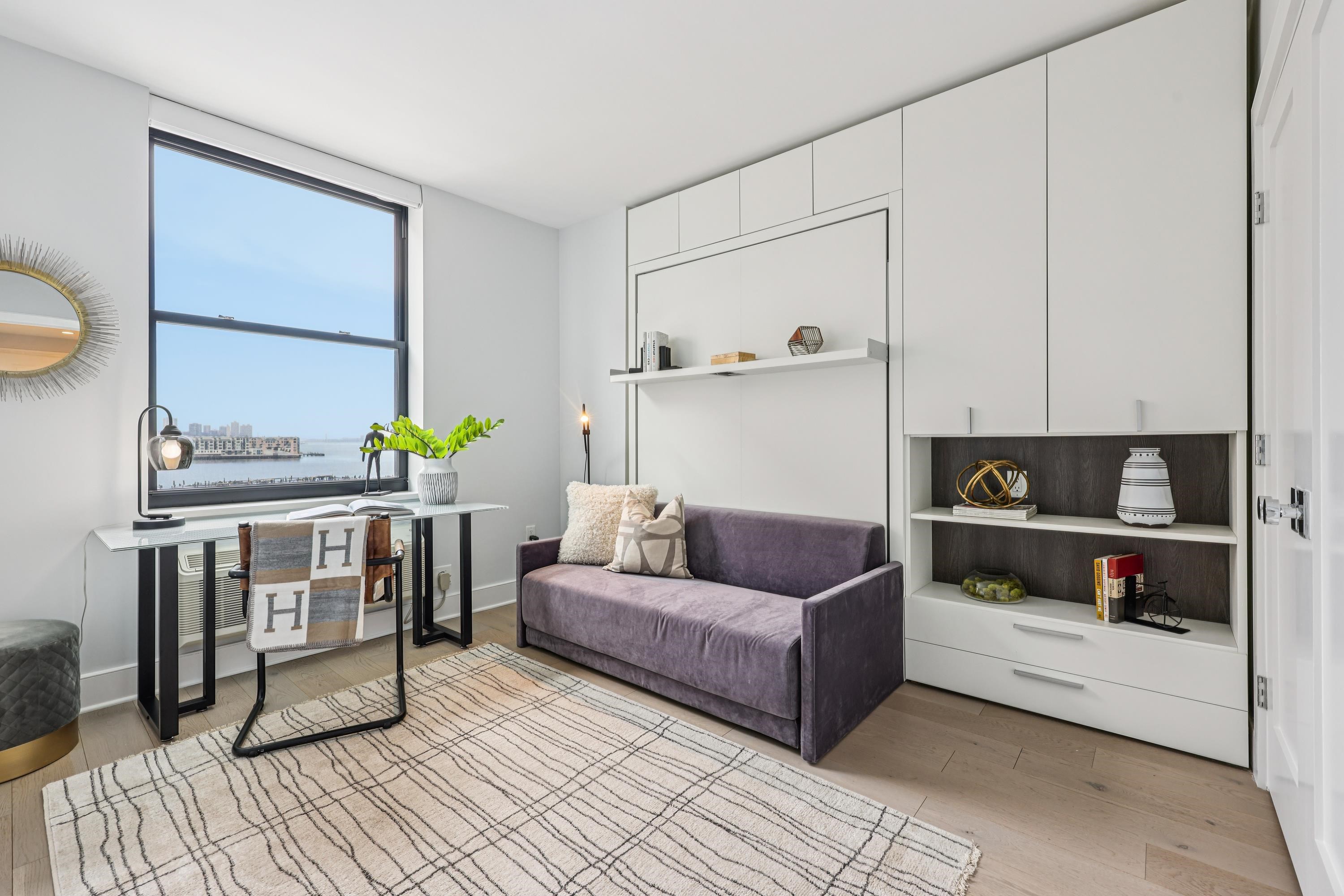 2 CONSTITUTION CT Unit: 503