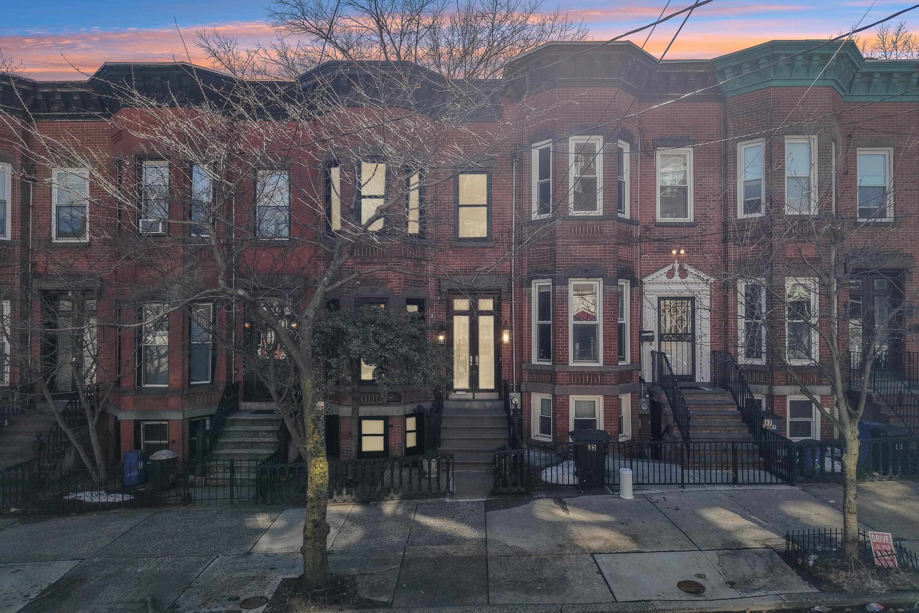 13 EMORY ST