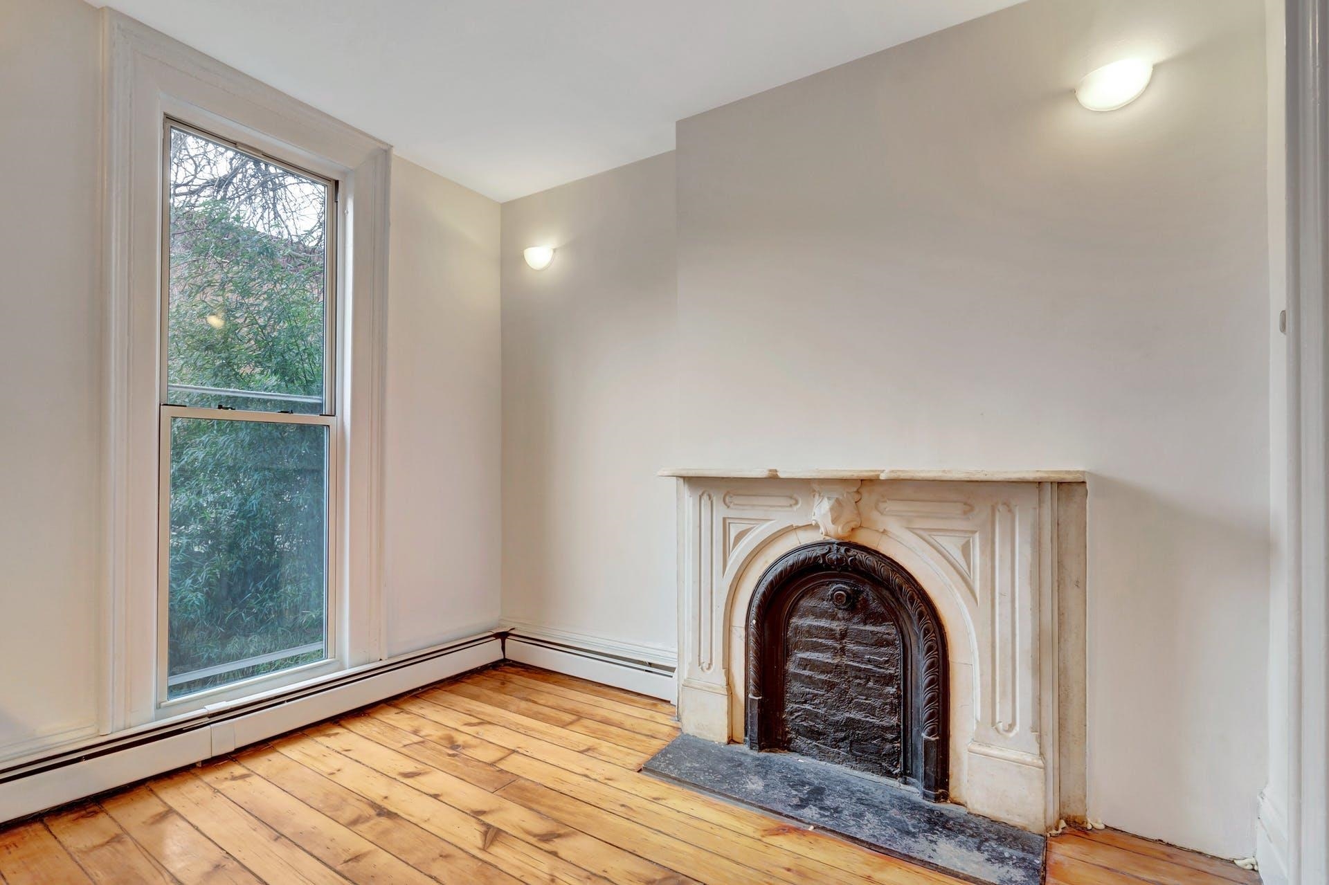 520 MANILA AVE Unit: 1