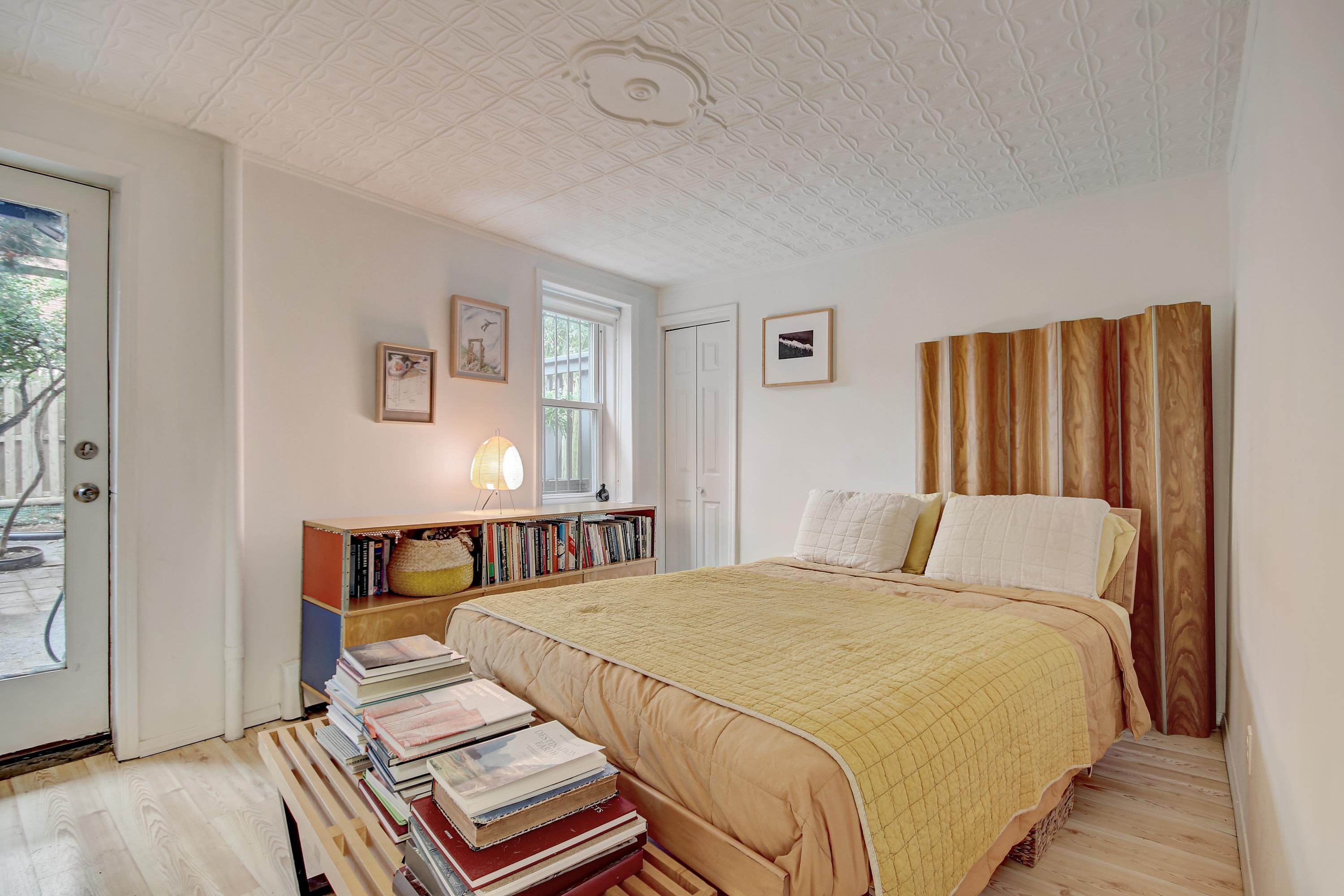 520 MANILA AVE Unit: 1