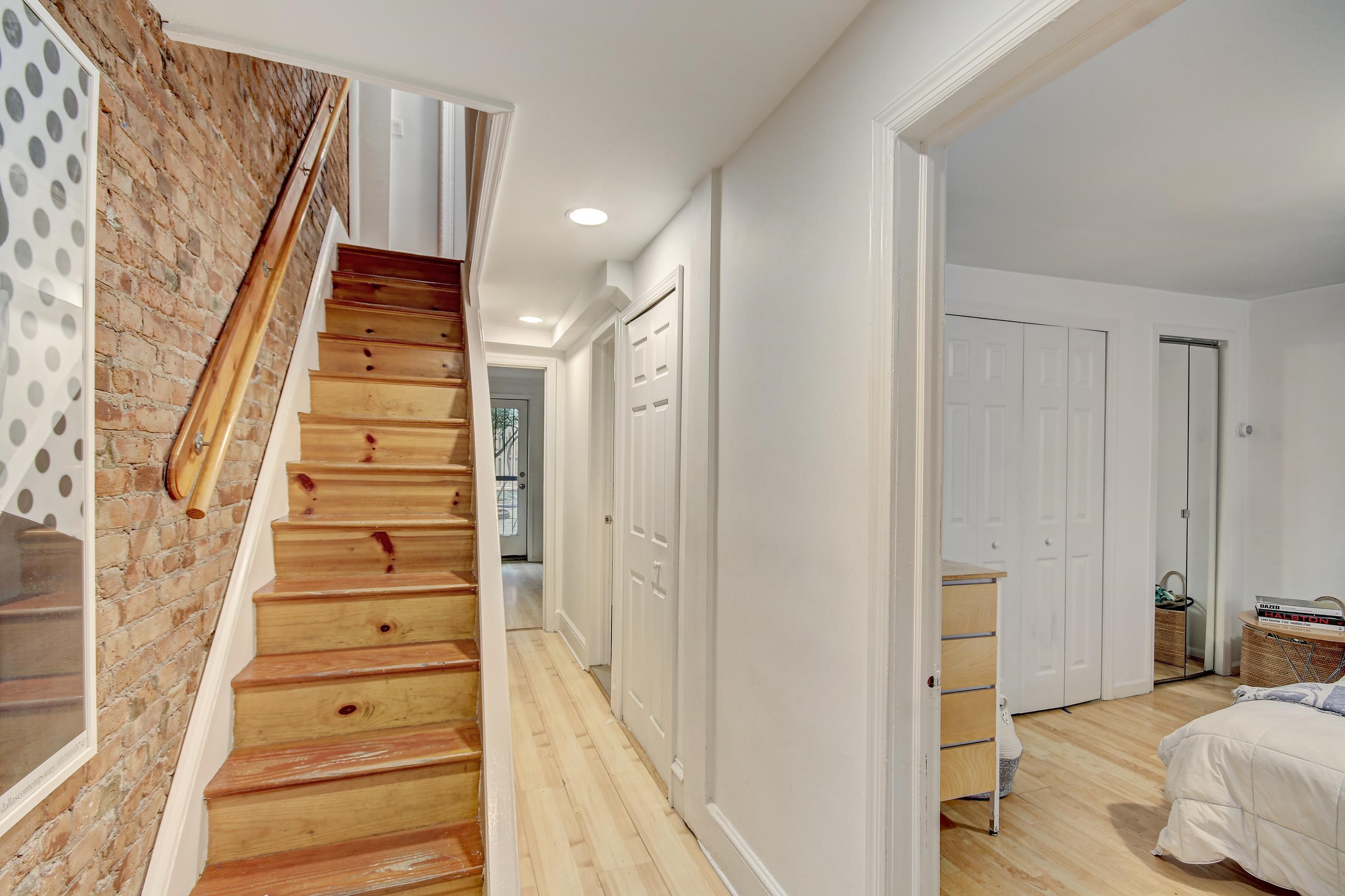 520 MANILA AVE Unit: 1