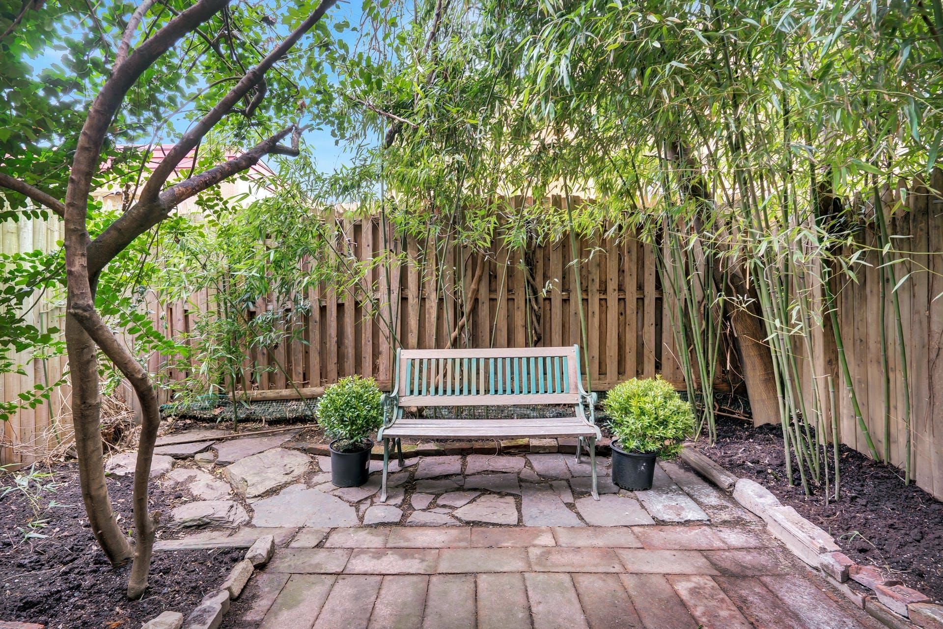 520 MANILA AVE Unit: 1