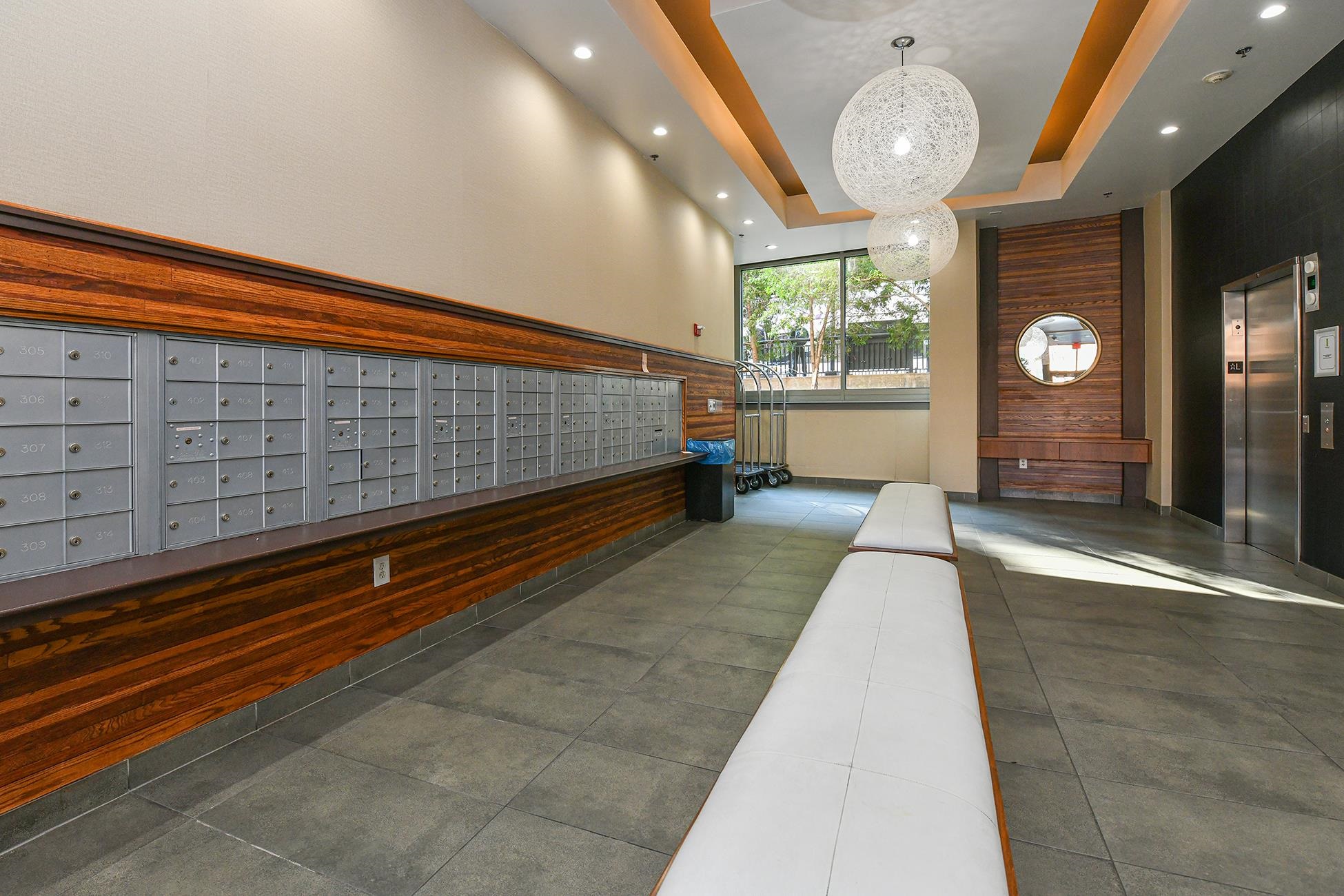 800 JACKSON ST Unit: 607