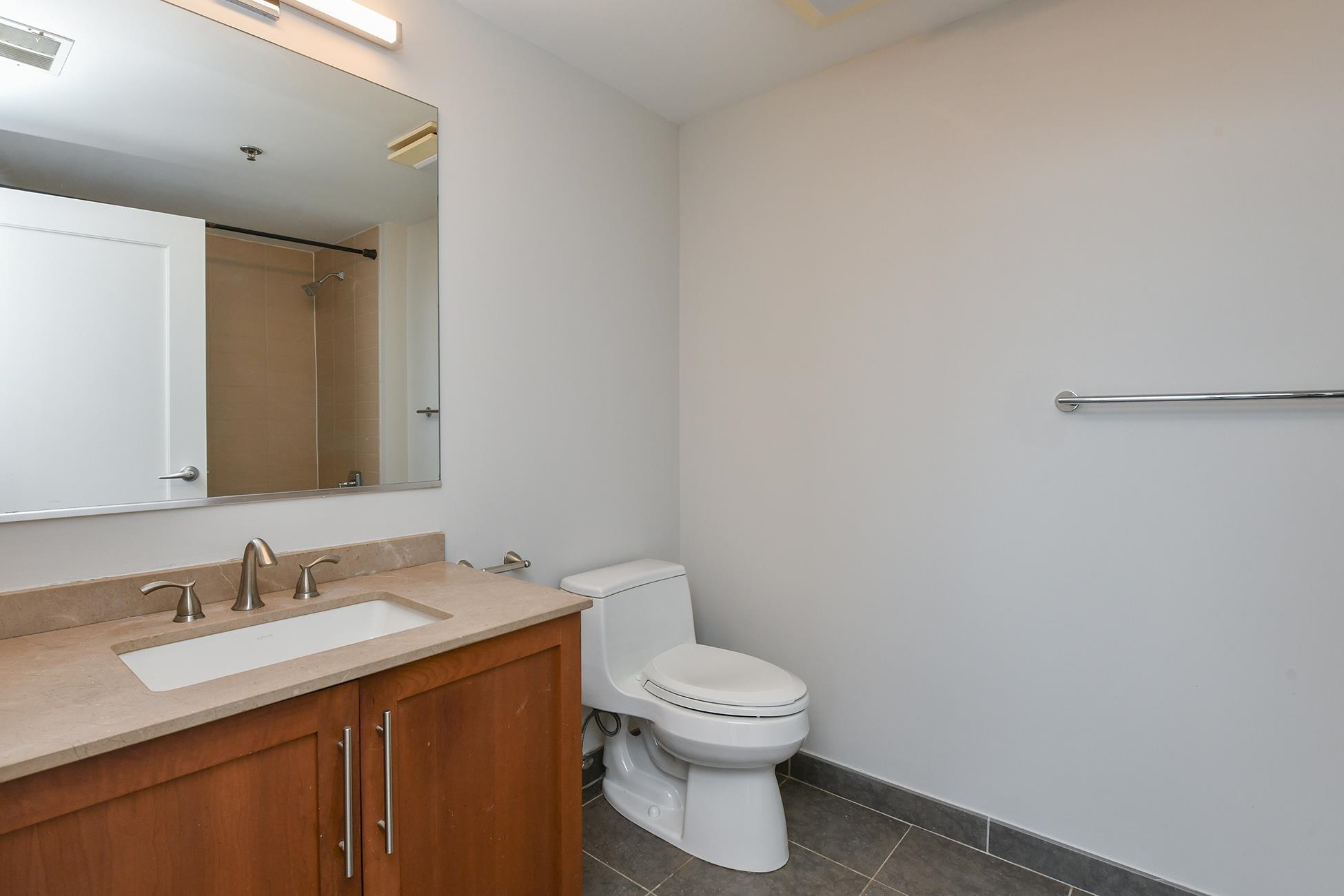 800 JACKSON ST Unit: 607