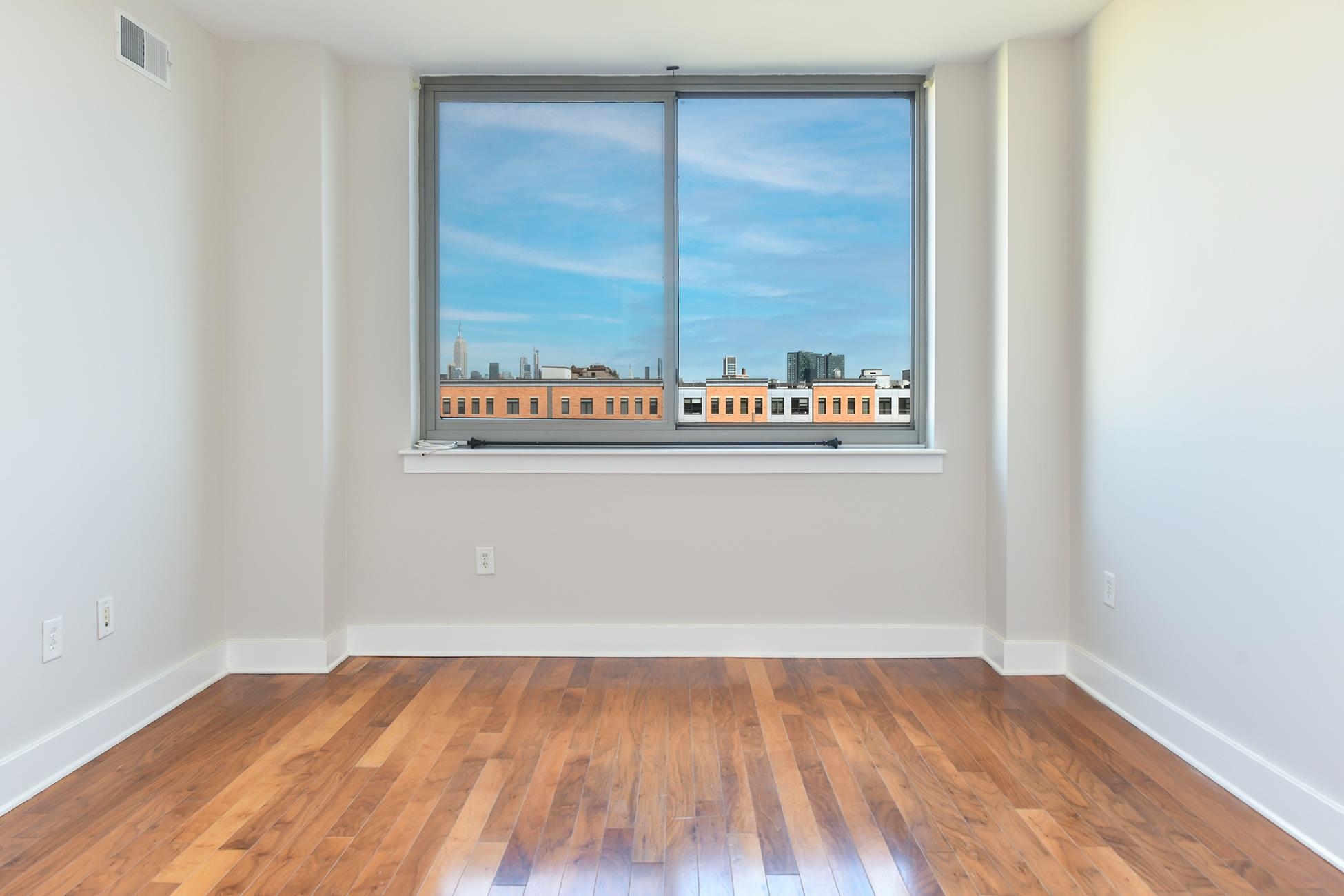800 JACKSON ST Unit: 607