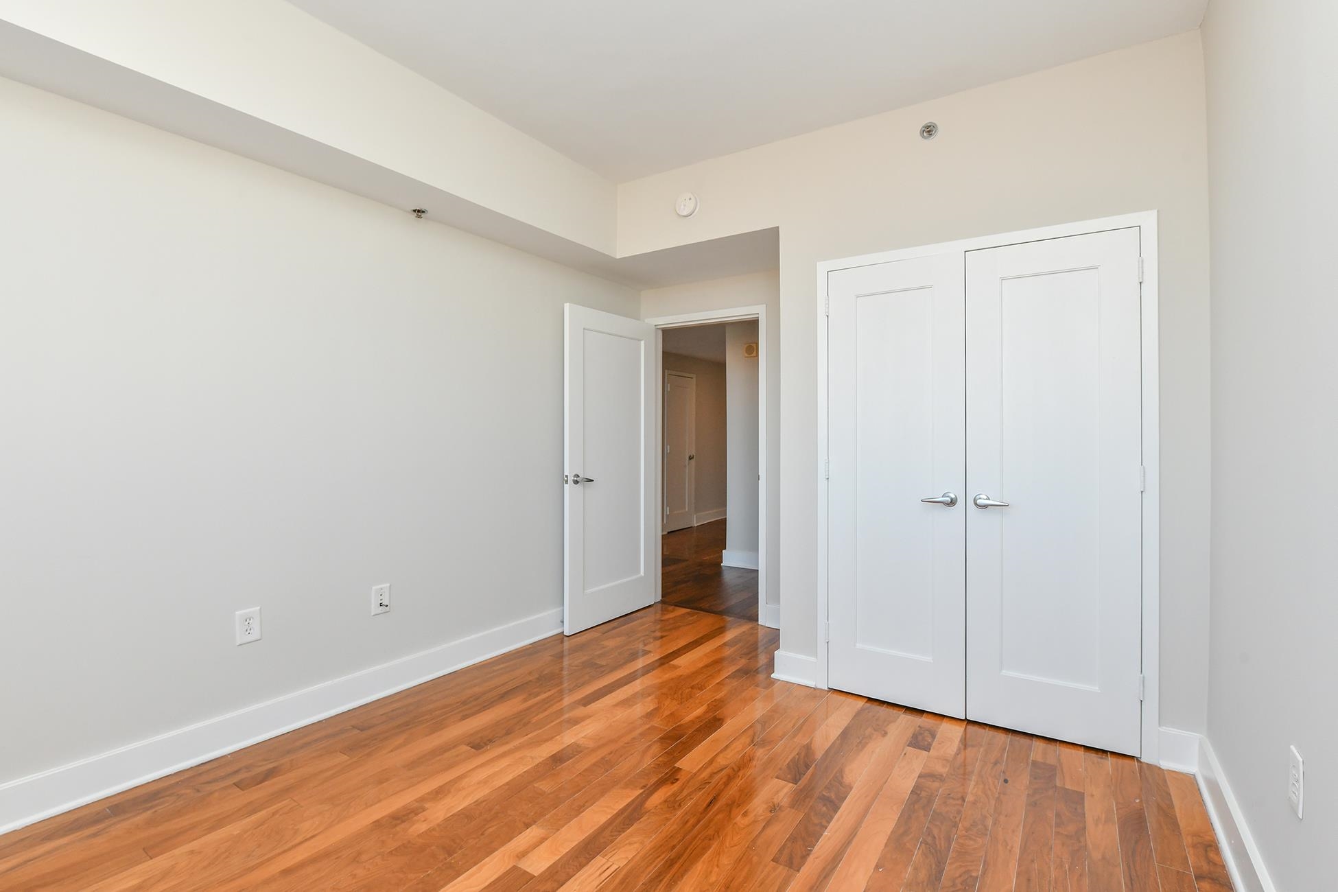 800 JACKSON ST Unit: 607