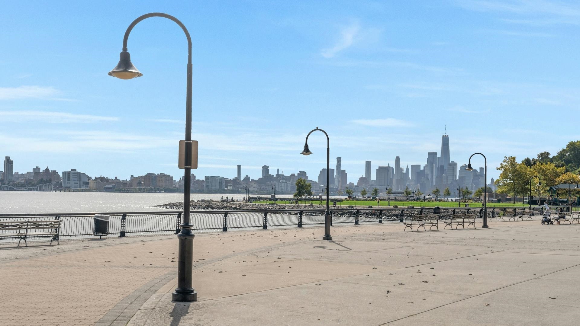 1025 MAXWELL LANE Unit: 1201