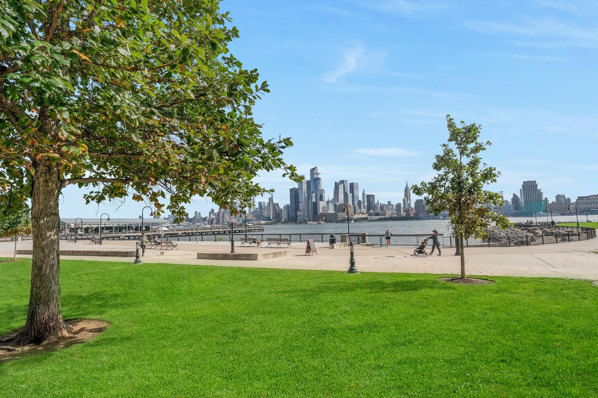 1025 MAXWELL LANE Unit: 1201