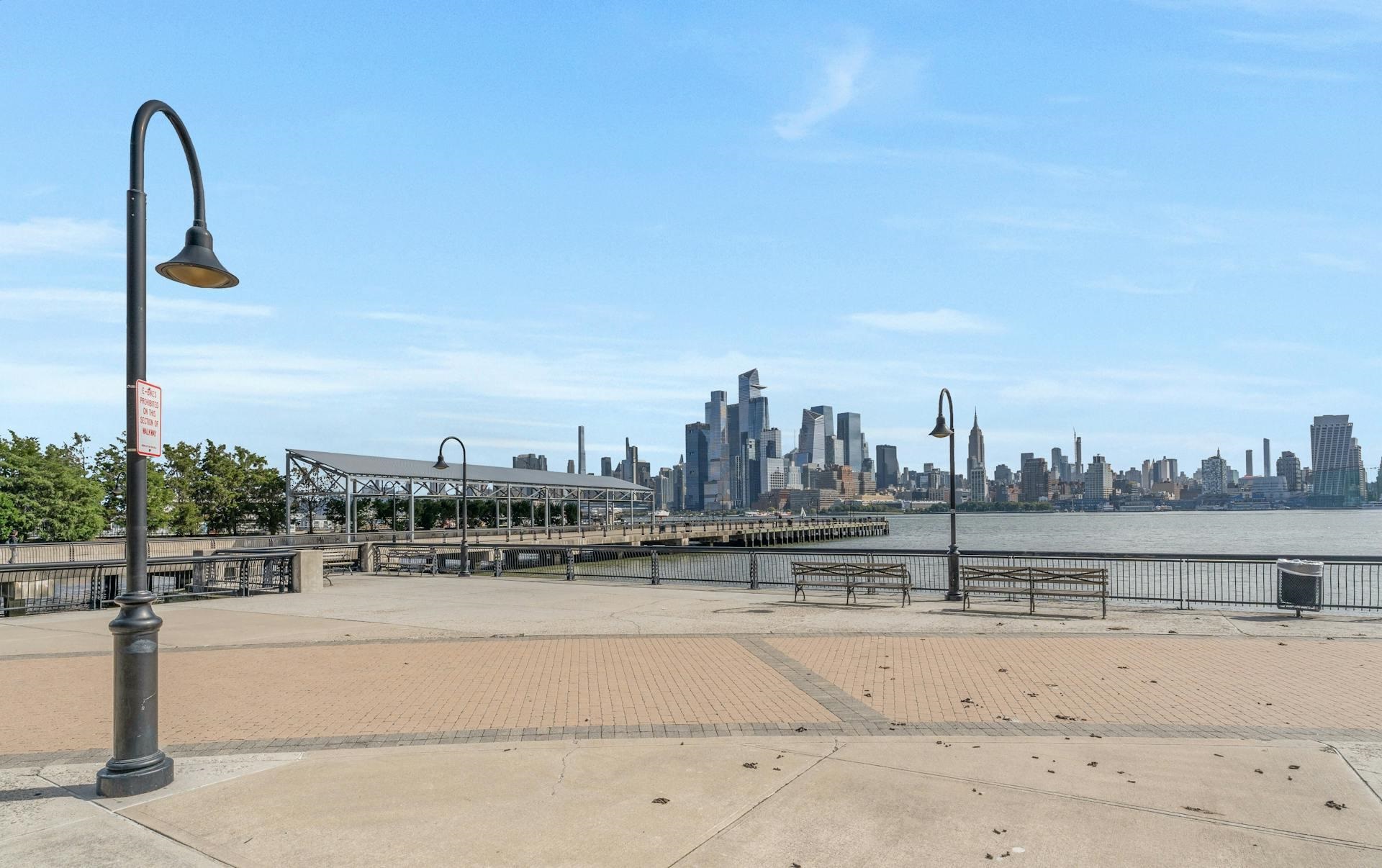 1025 MAXWELL LANE Unit: 1201