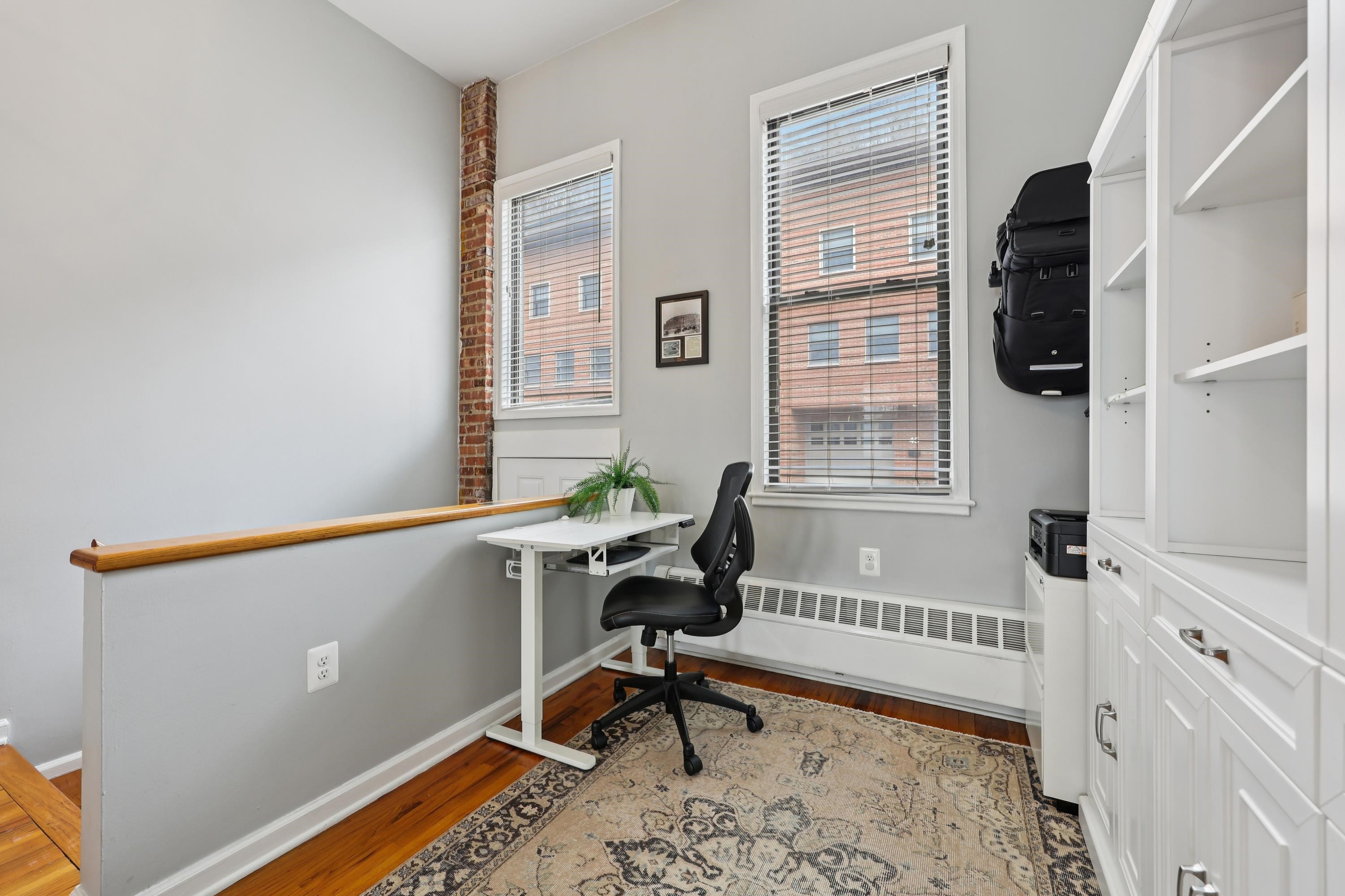 40 WEST 19TH ST Unit: 3