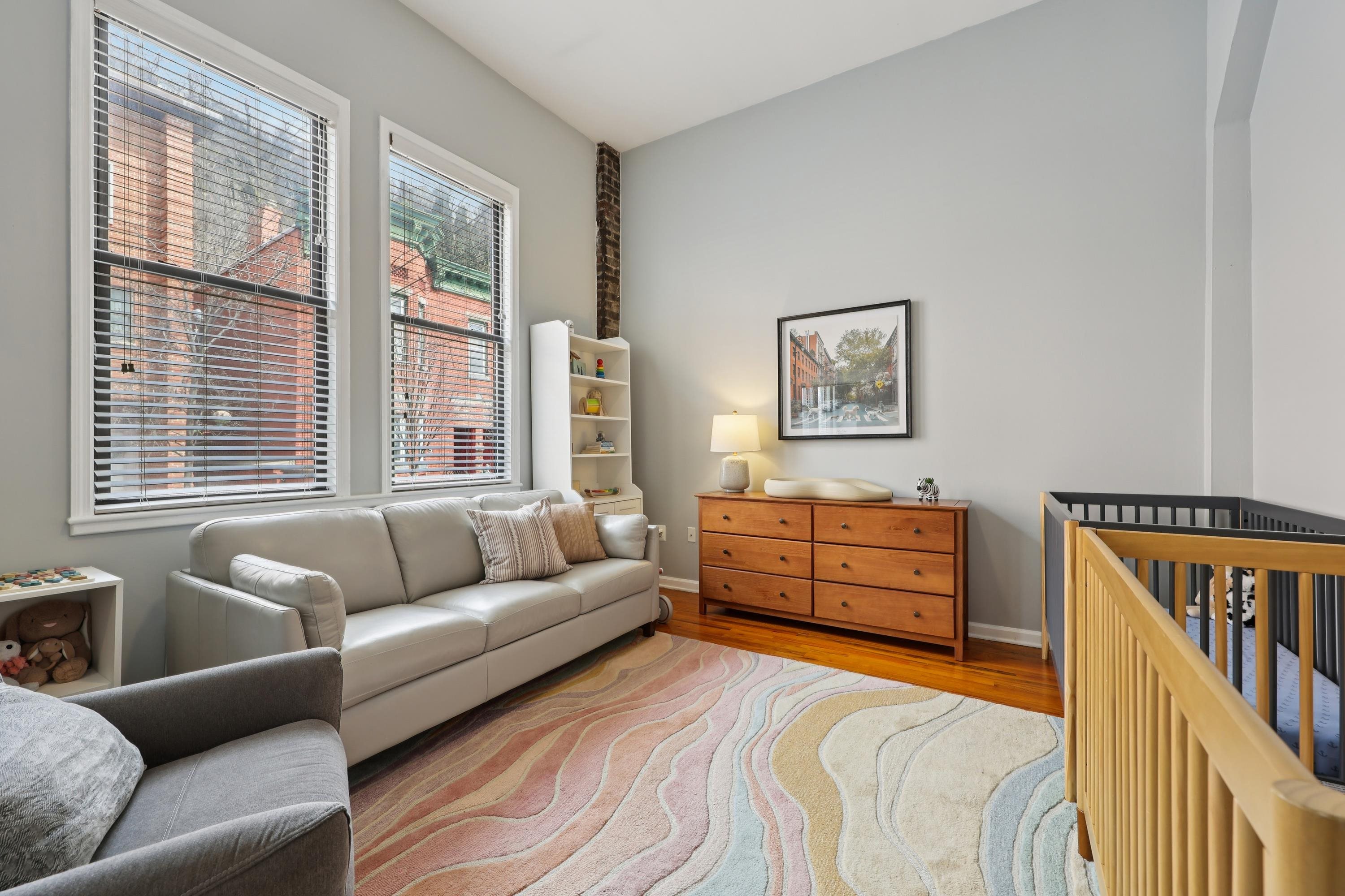 40 WEST 19TH ST Unit: 3