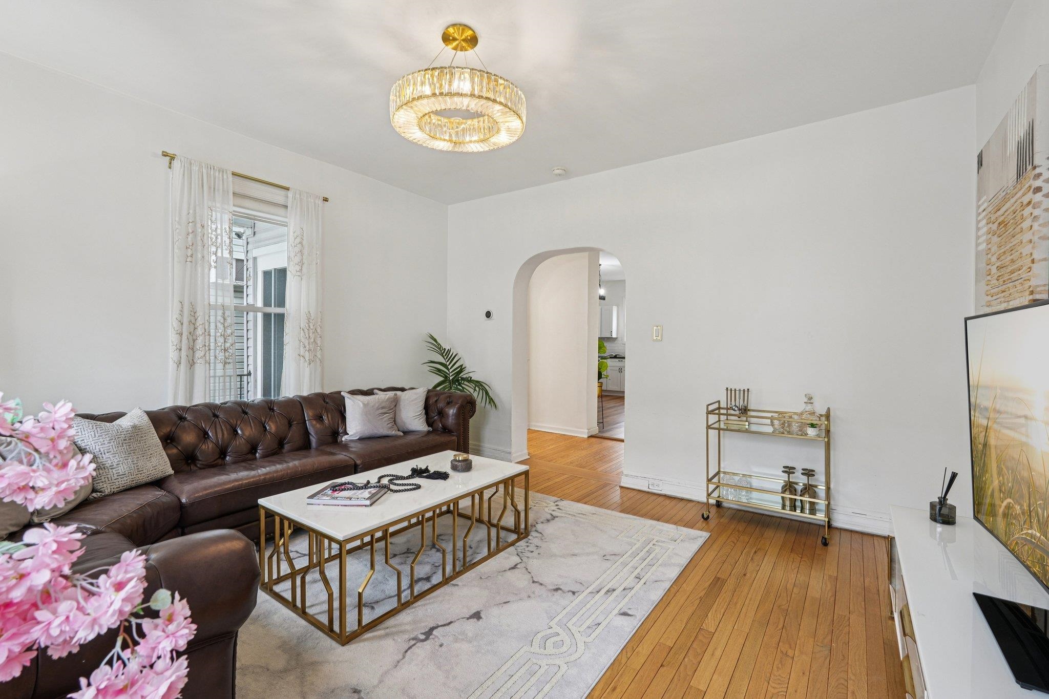 31 47TH ST