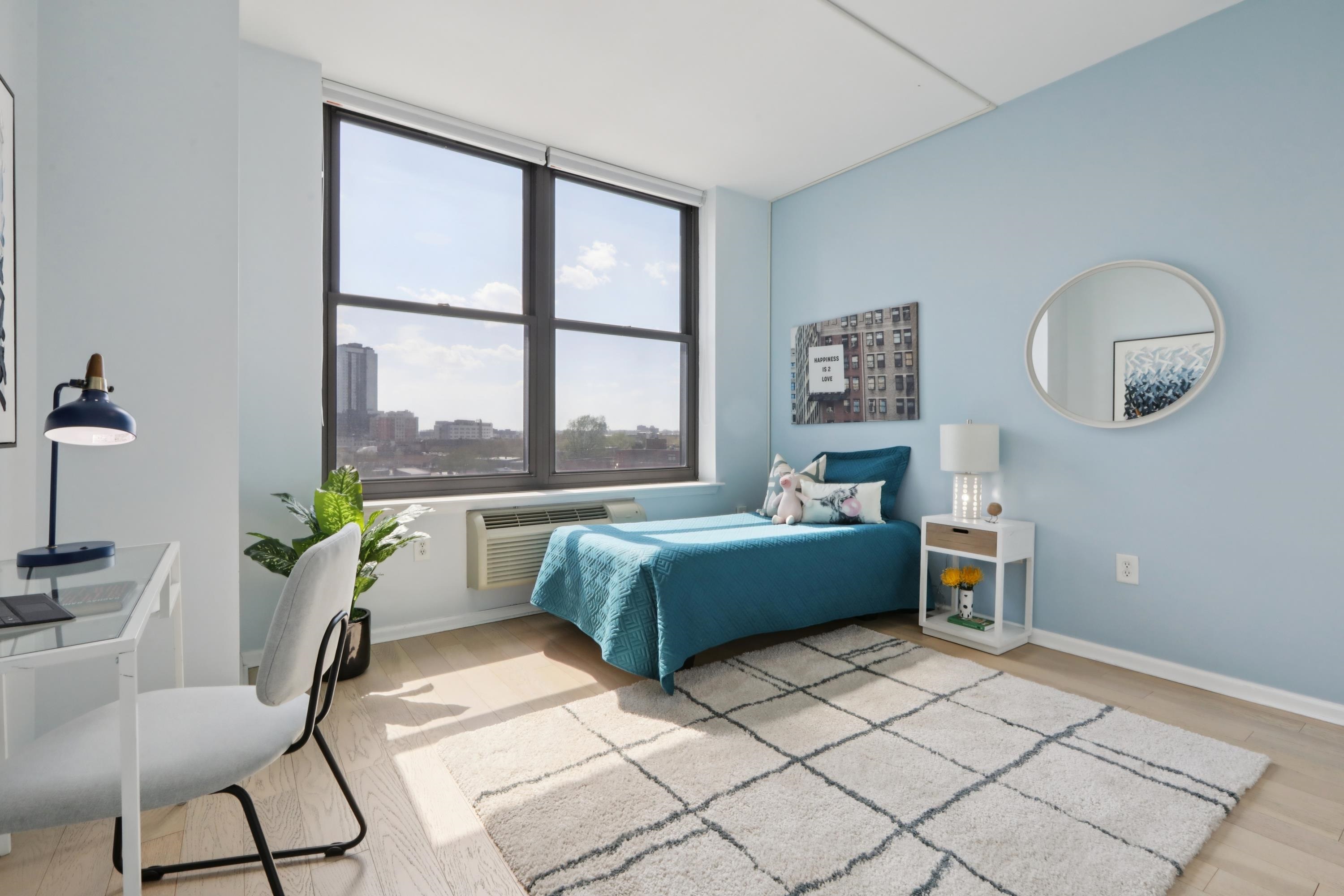 102 CHRISTOPHER COLUMBUS DR Unit: 904