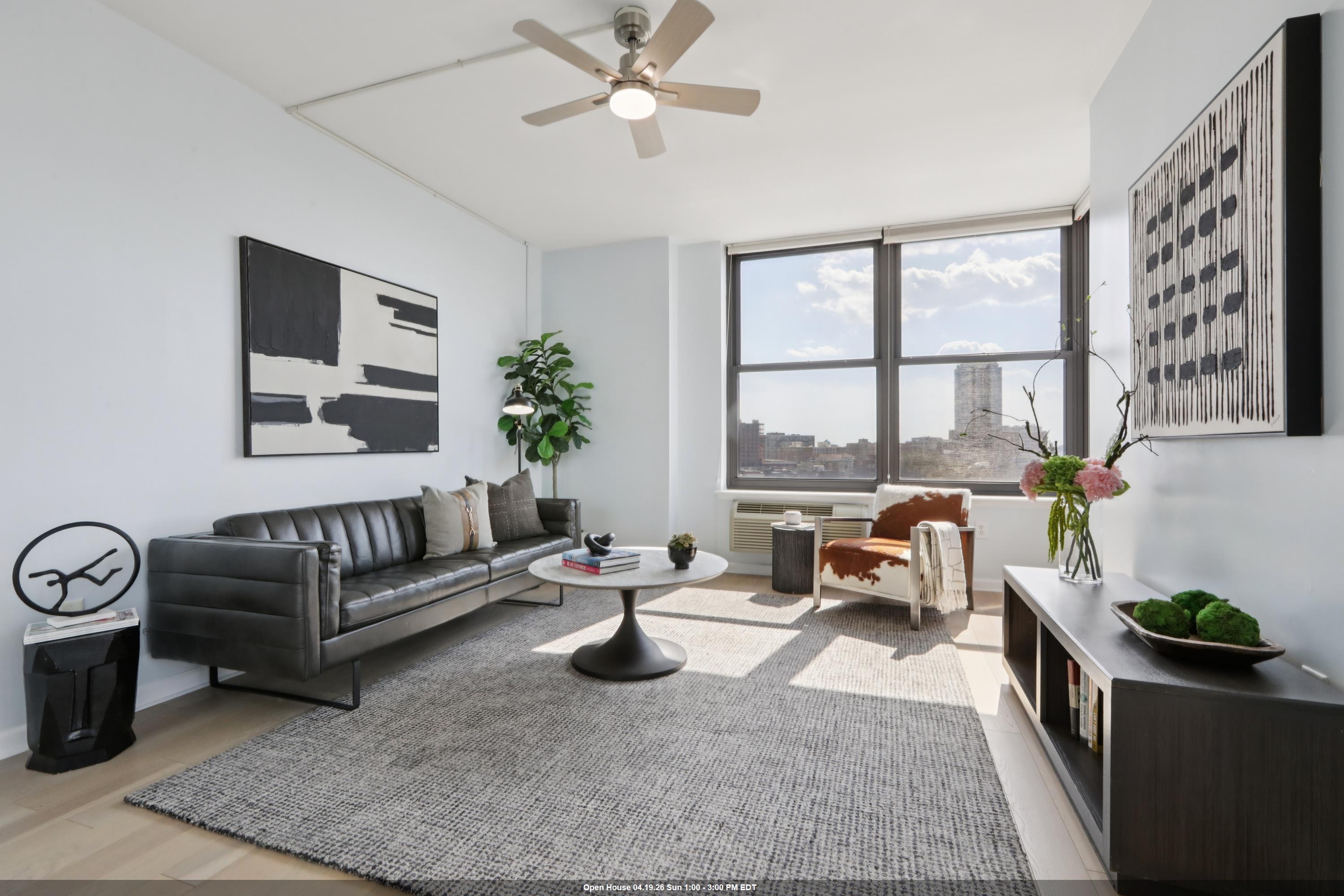 102 CHRISTOPHER COLUMBUS DR Unit: 904