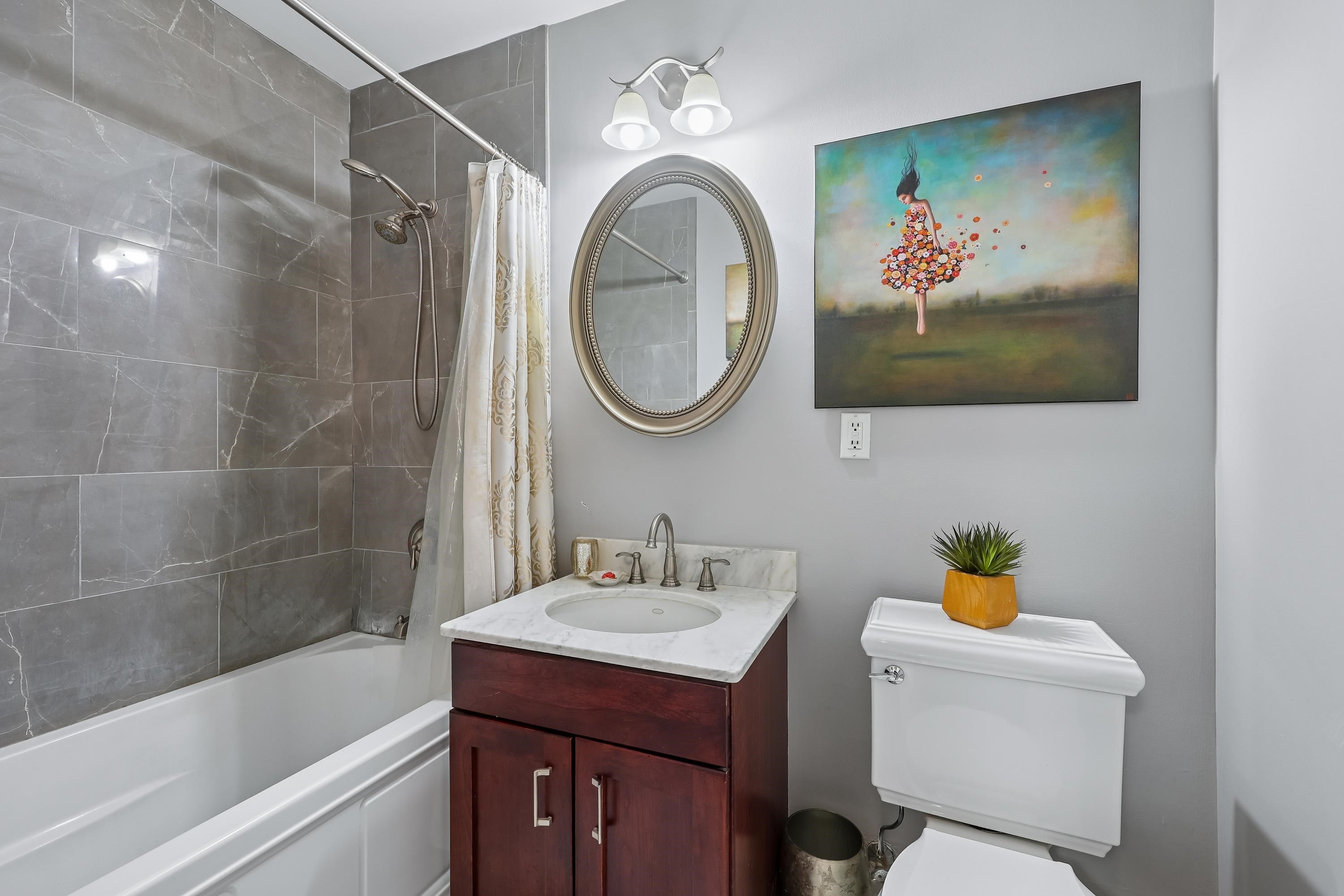 186 WAYNE ST Unit: 225D