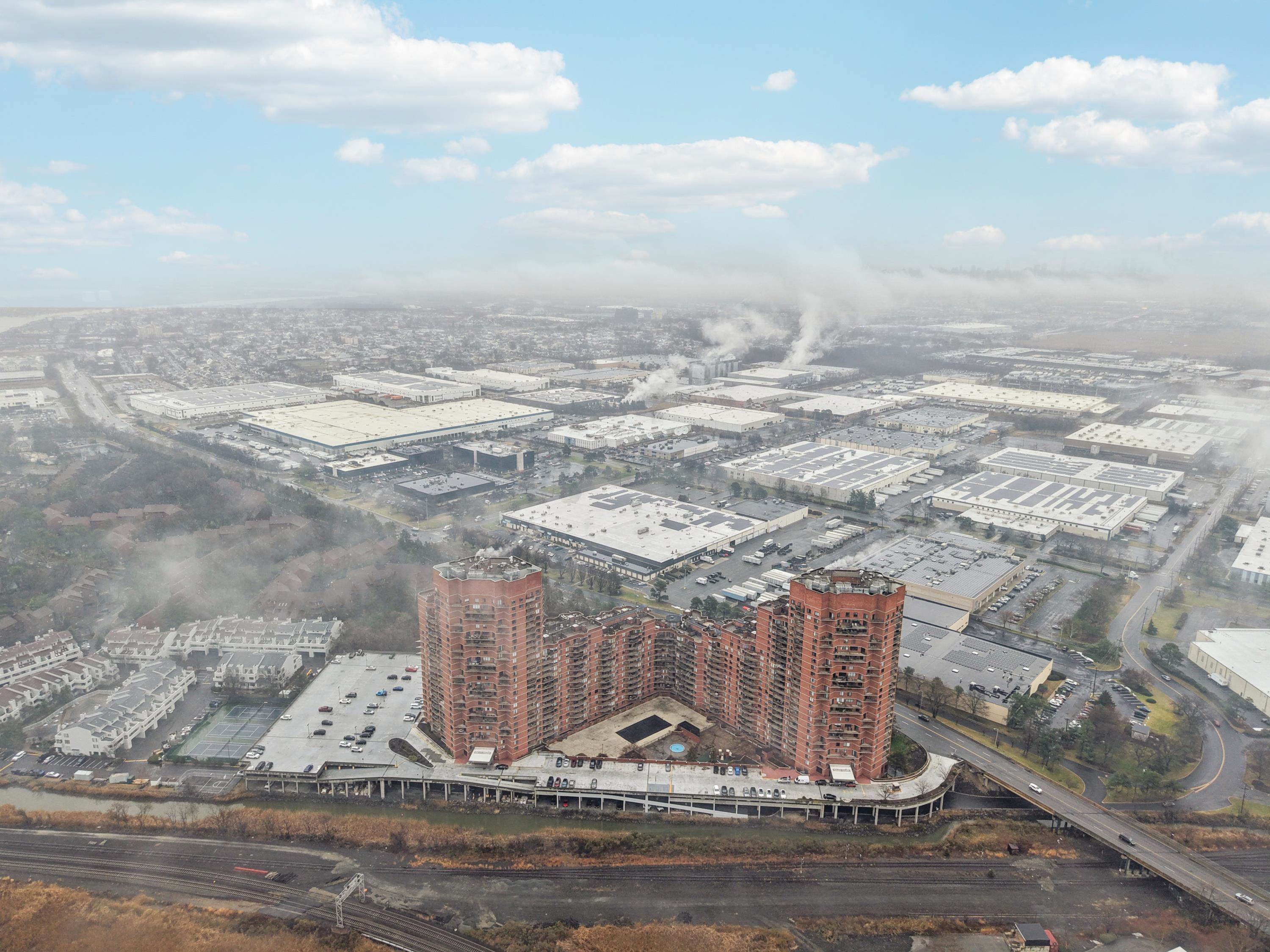 530 HARMON COVE TOWER Unit: 530