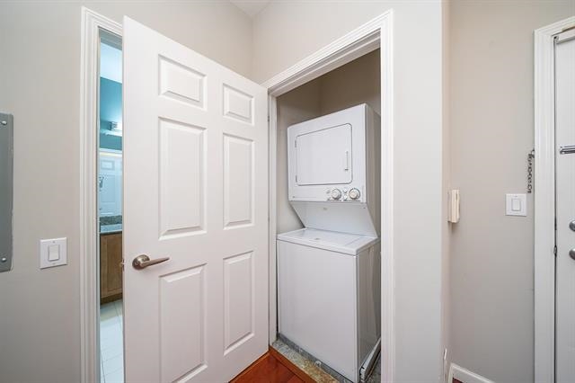 26 AVENUE AT PORT IMPERIAL Unit: 242