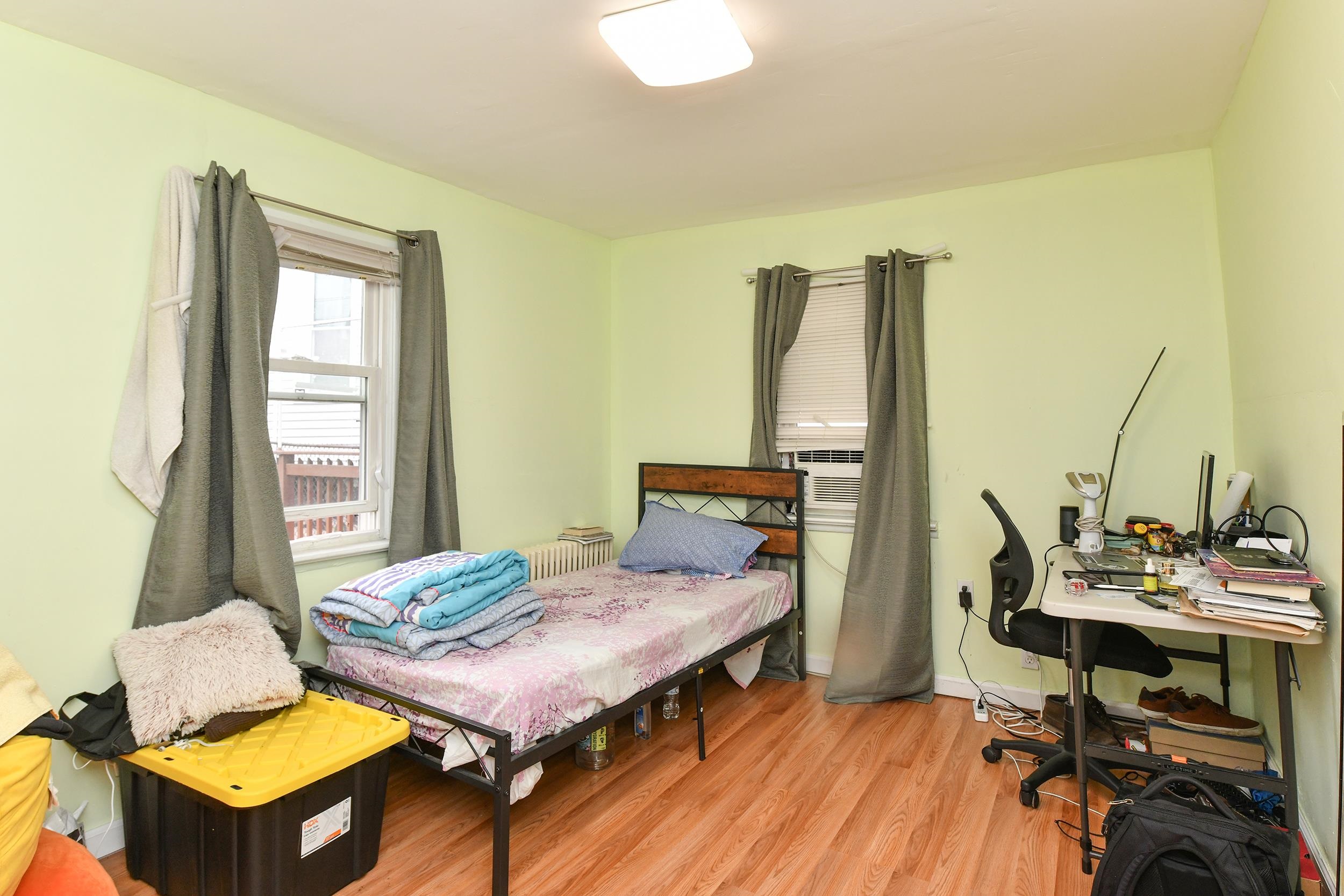 26 CHARLES ST Unit: 1