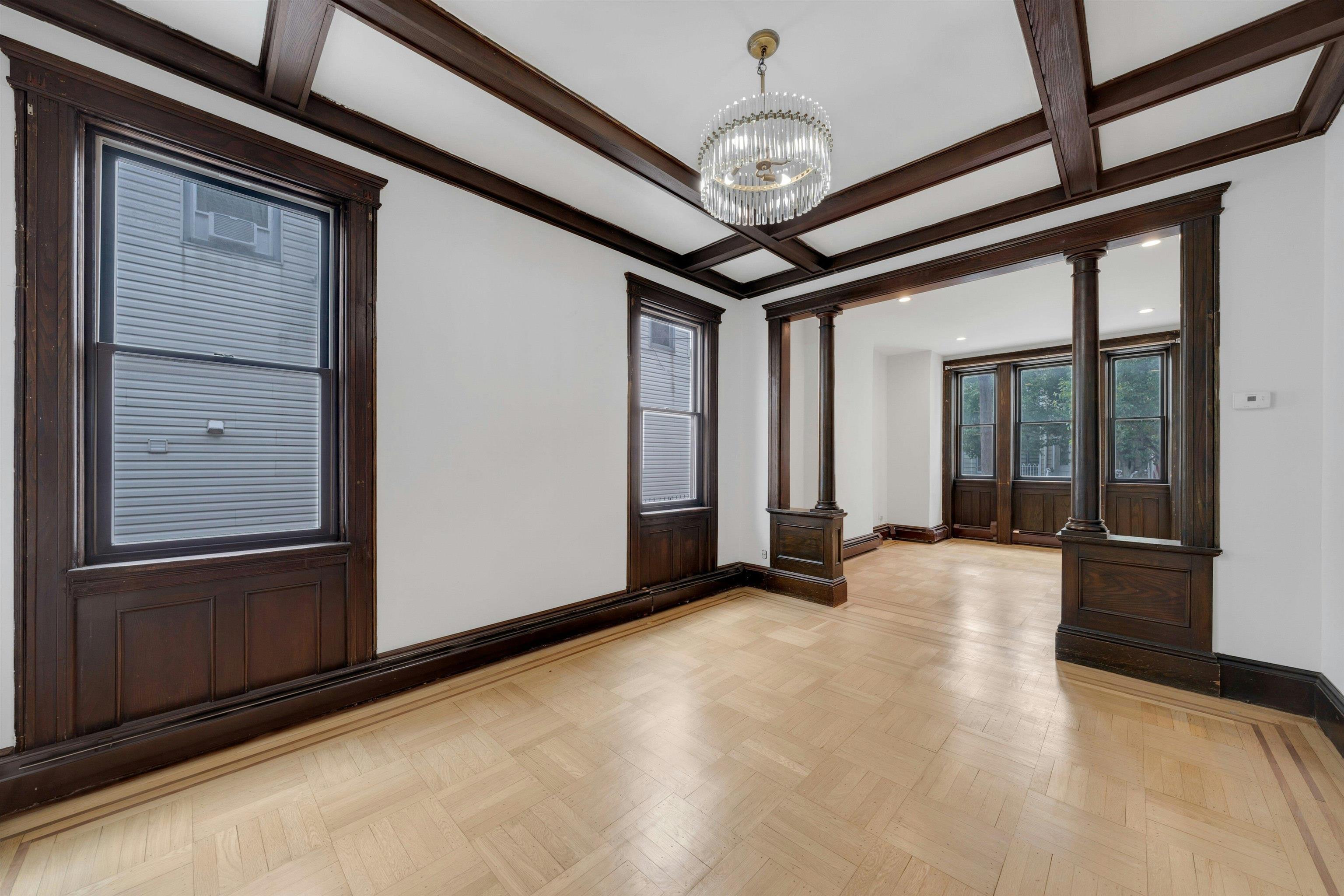 722 27TH ST Unit: 1