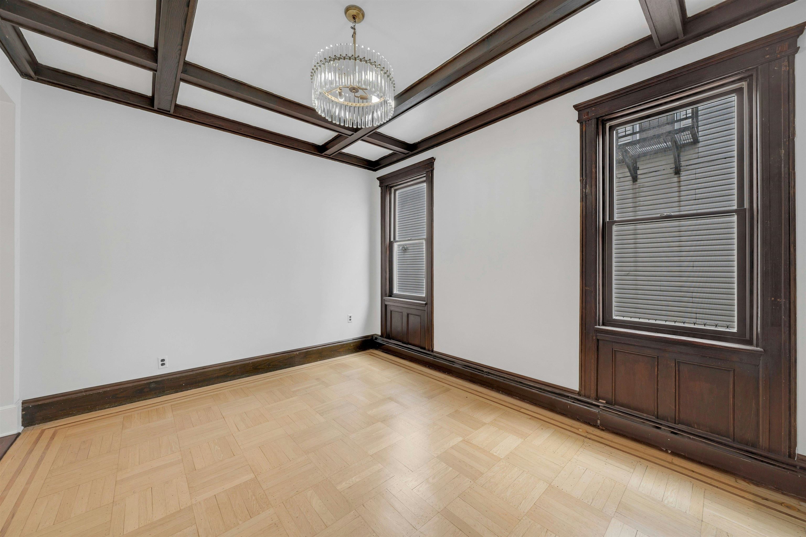 722 27TH ST Unit: 1