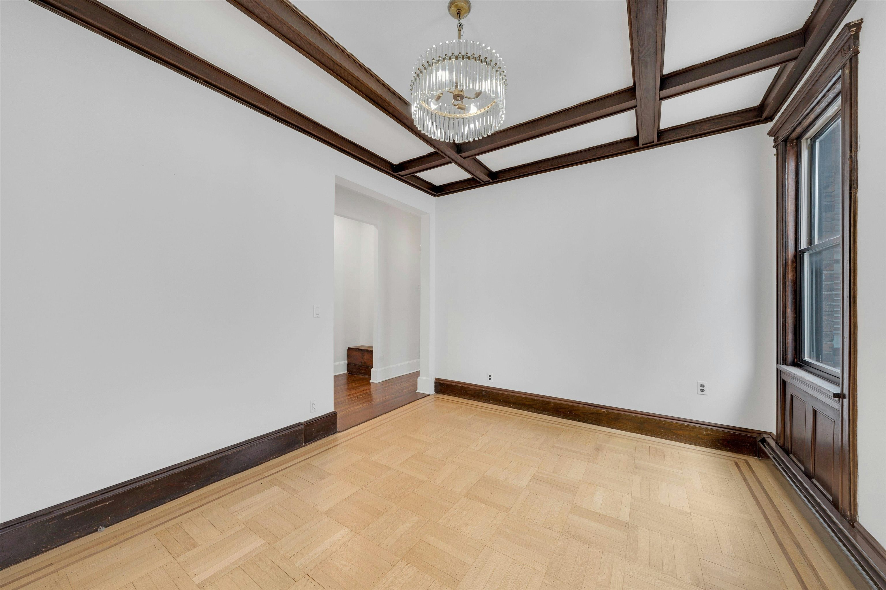 722 27TH ST Unit: 1