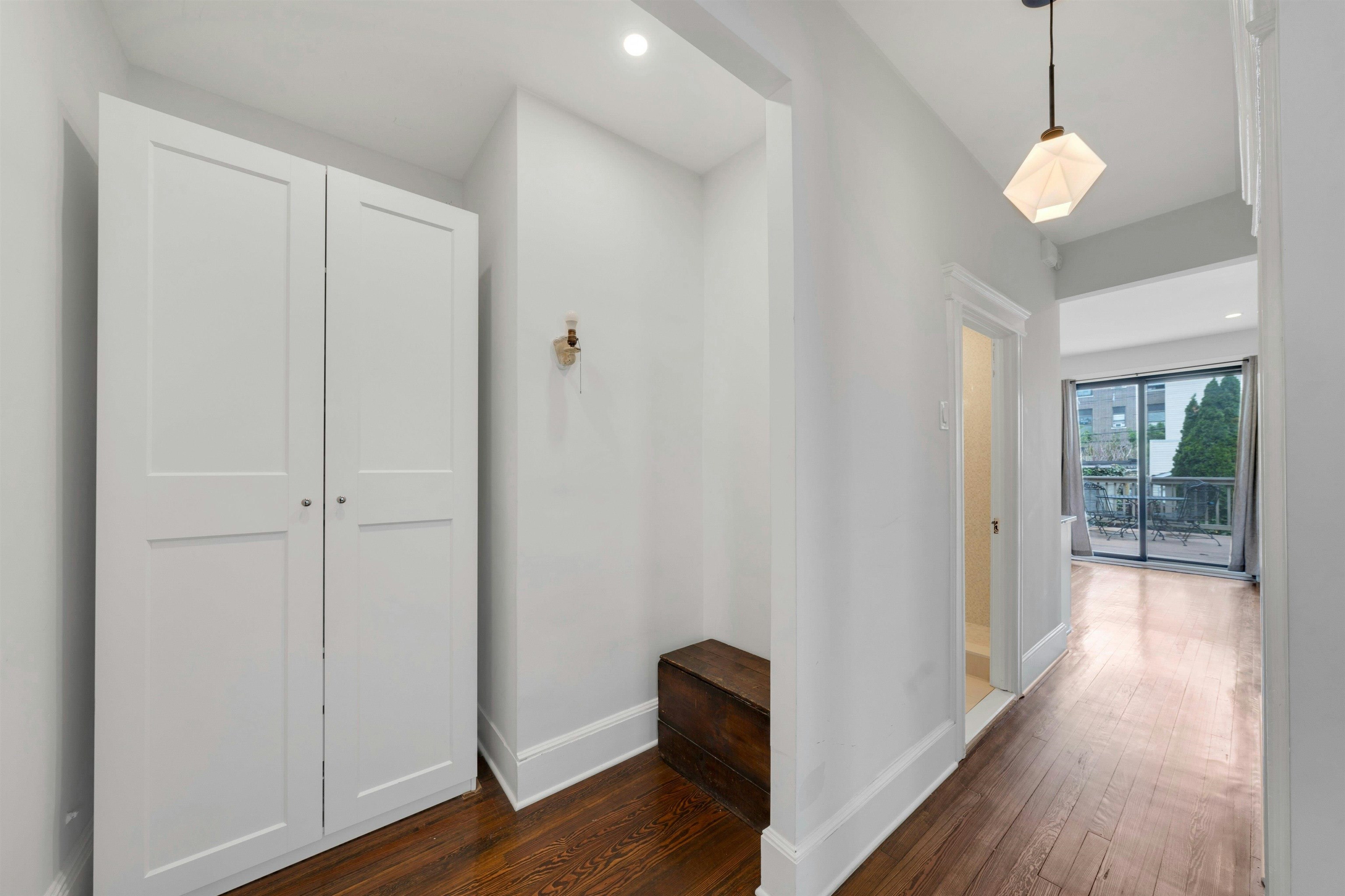 722 27TH ST Unit: 1