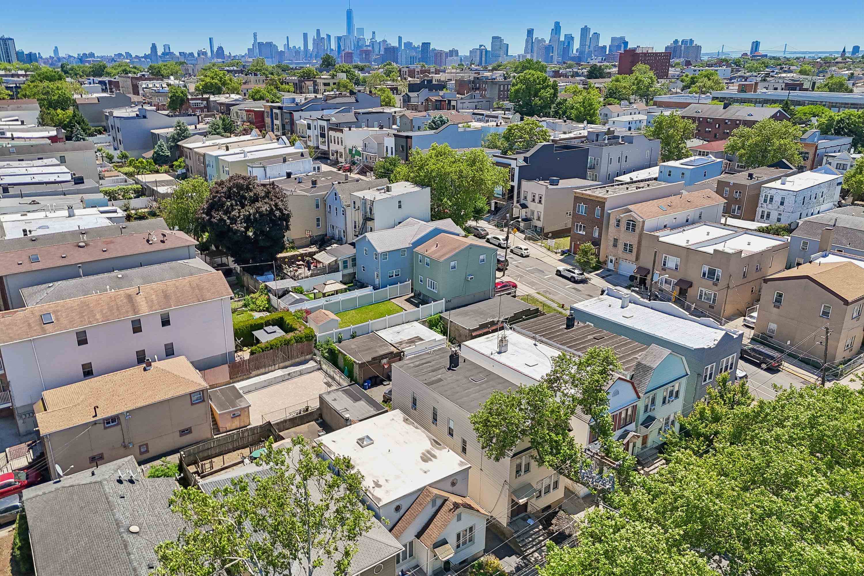 126 NELSON AVE