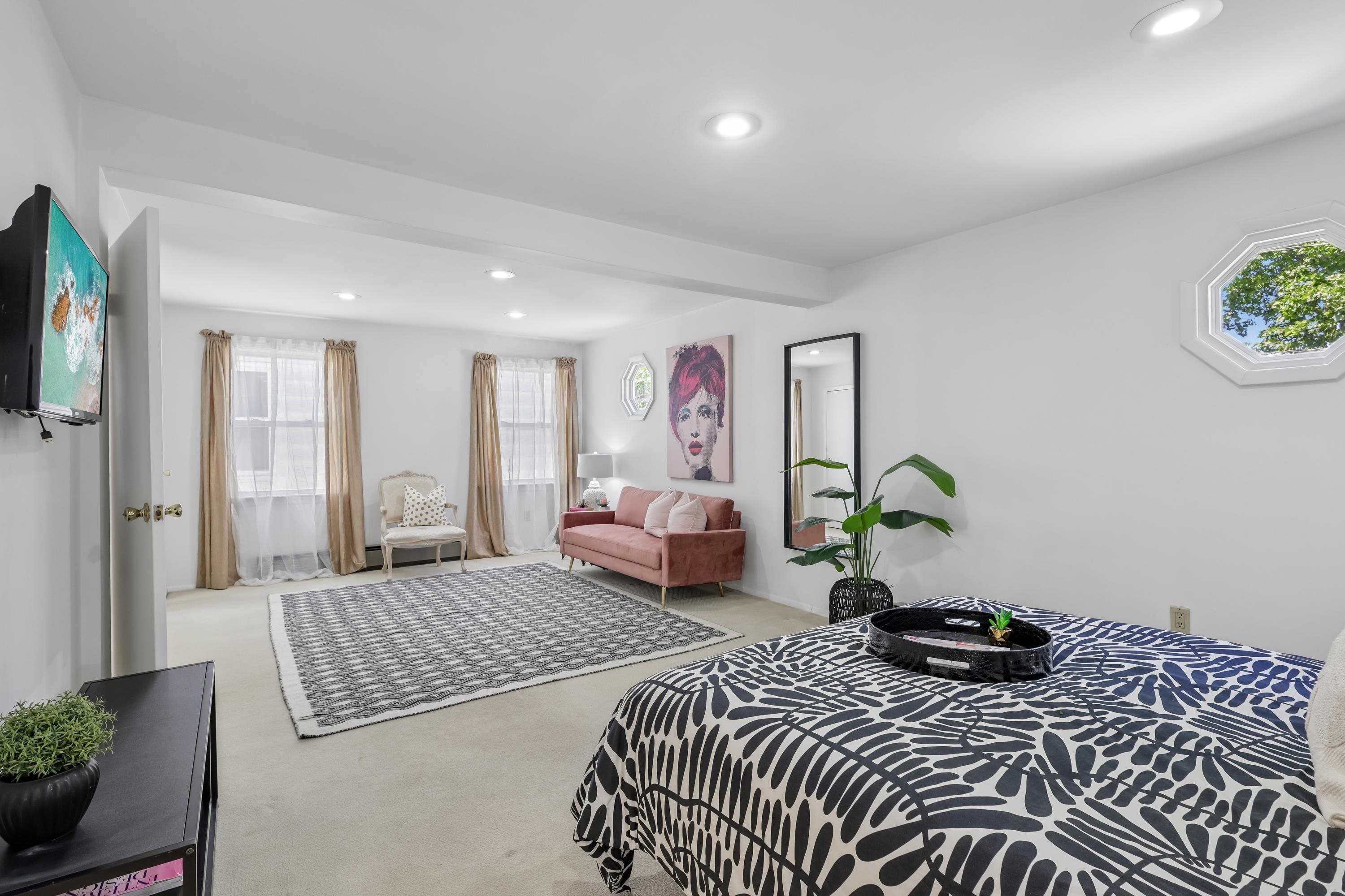 126 NELSON AVE