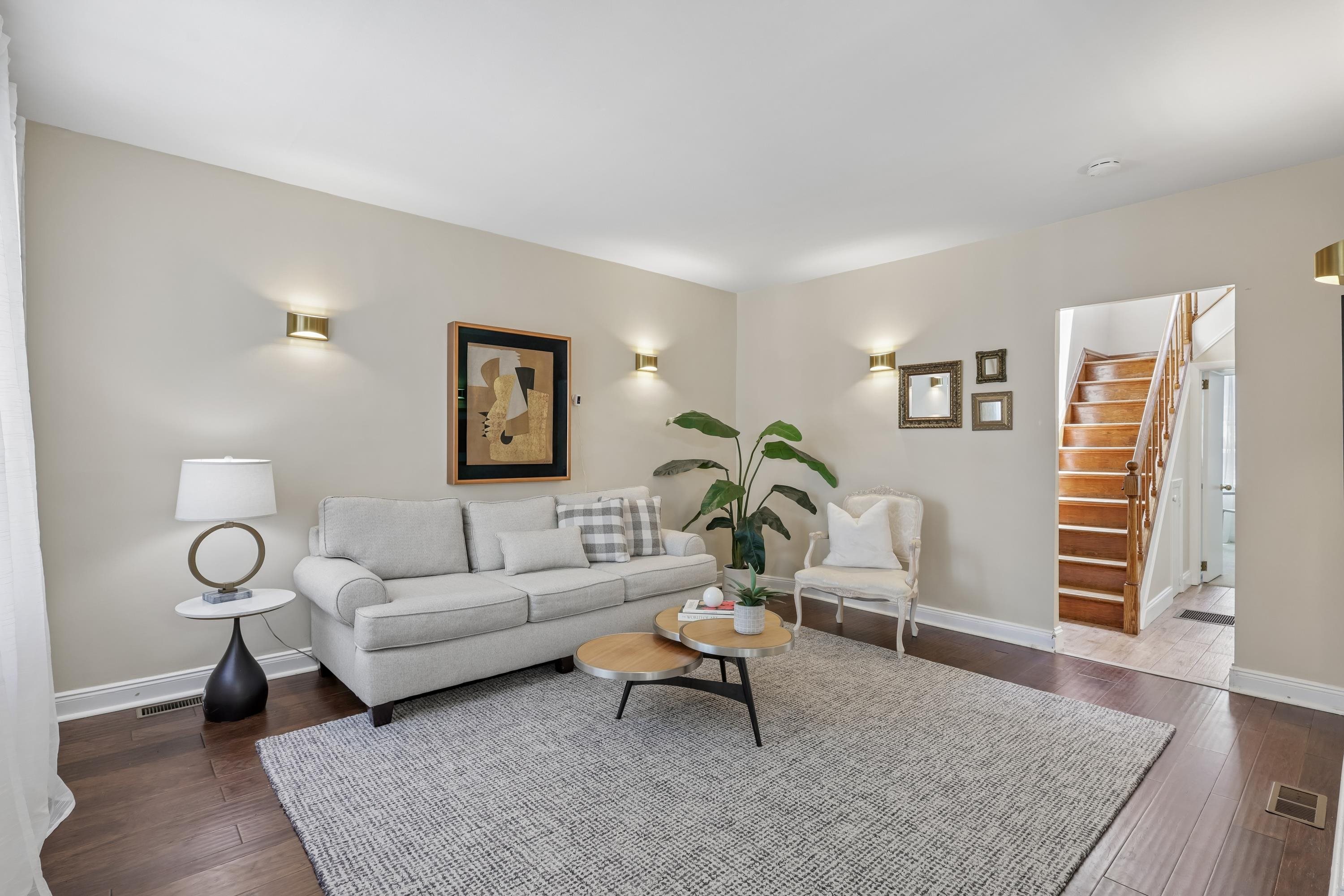 126 NELSON AVE