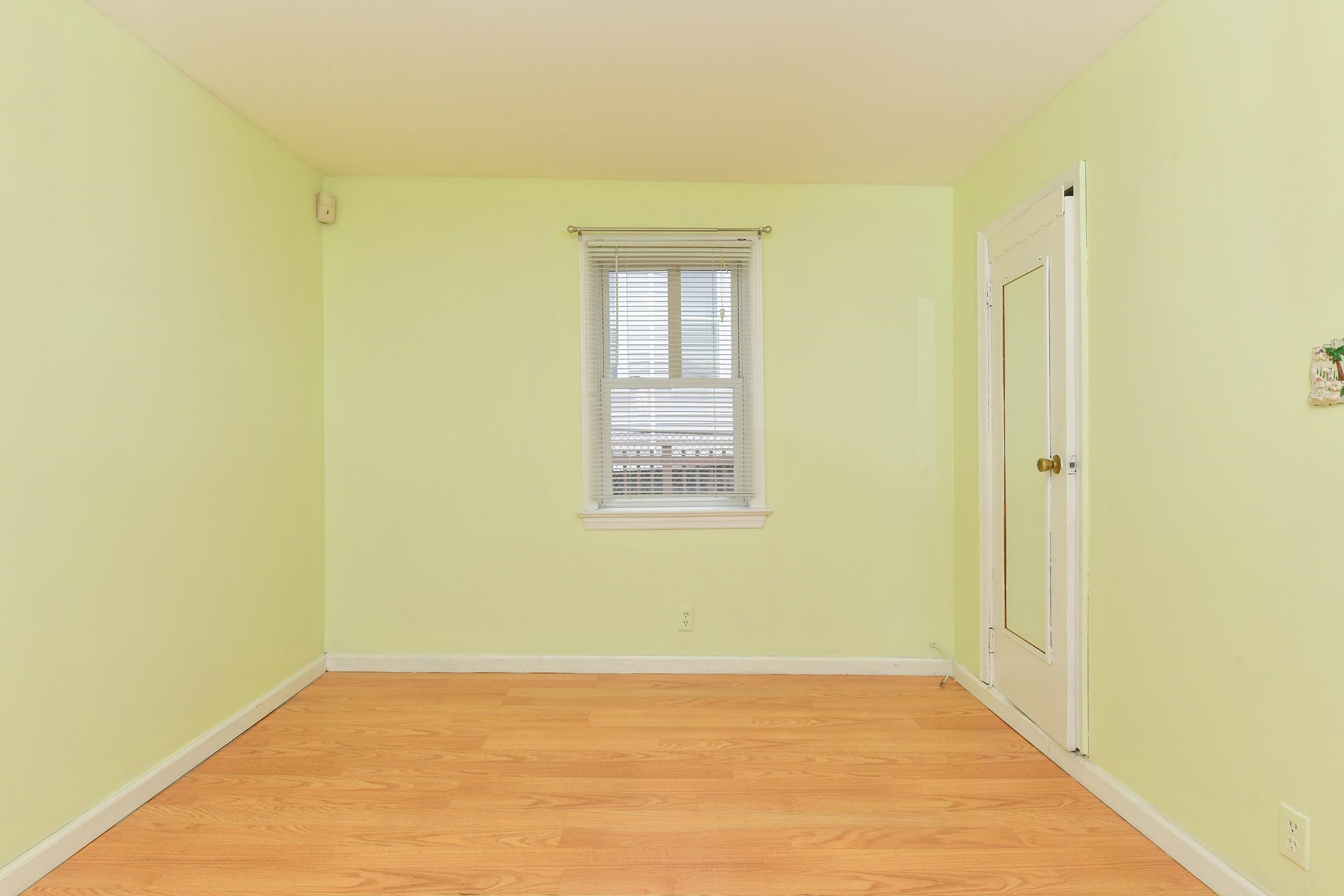 26 CHARLES ST Unit: 1