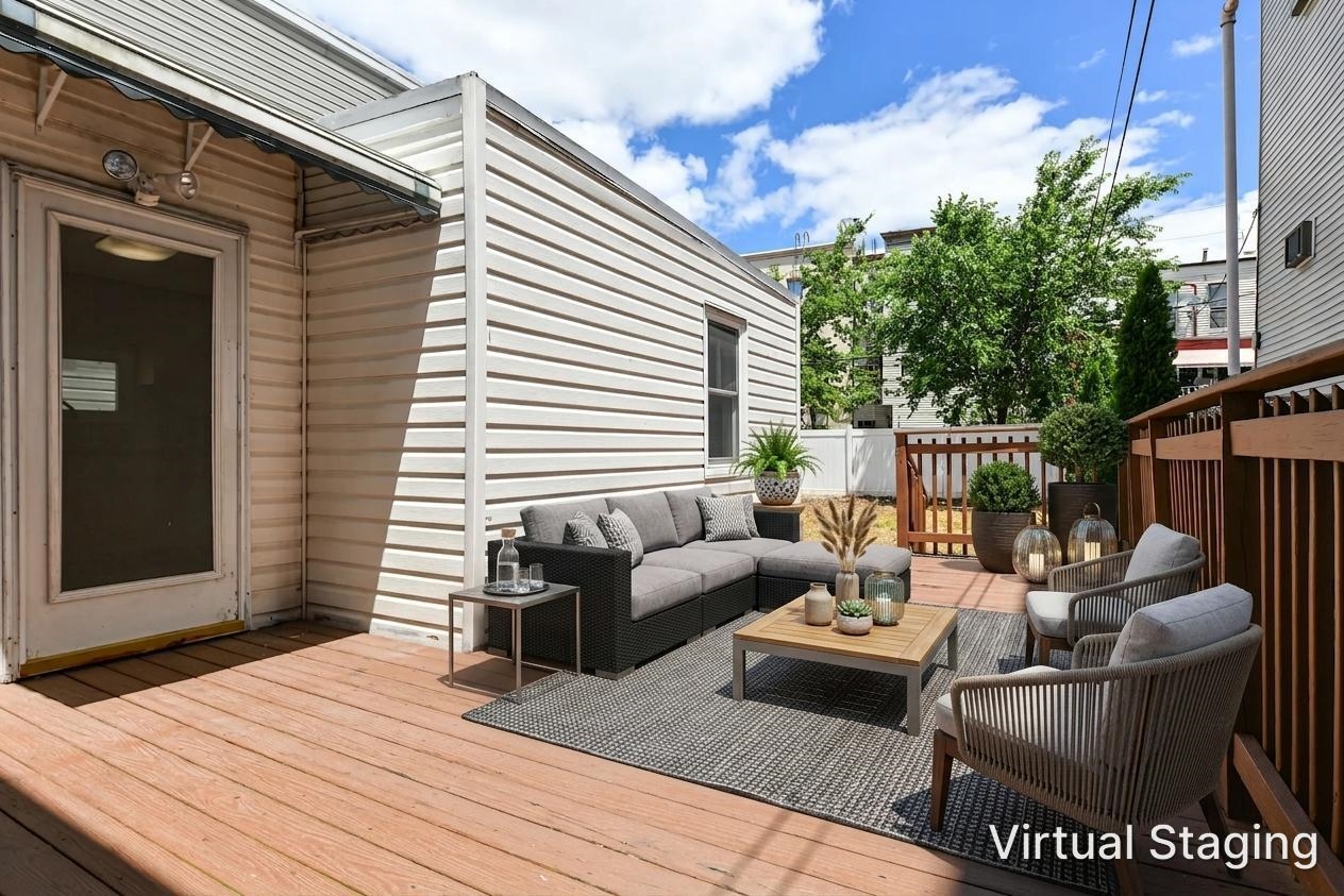 26 CHARLES ST Unit: 1