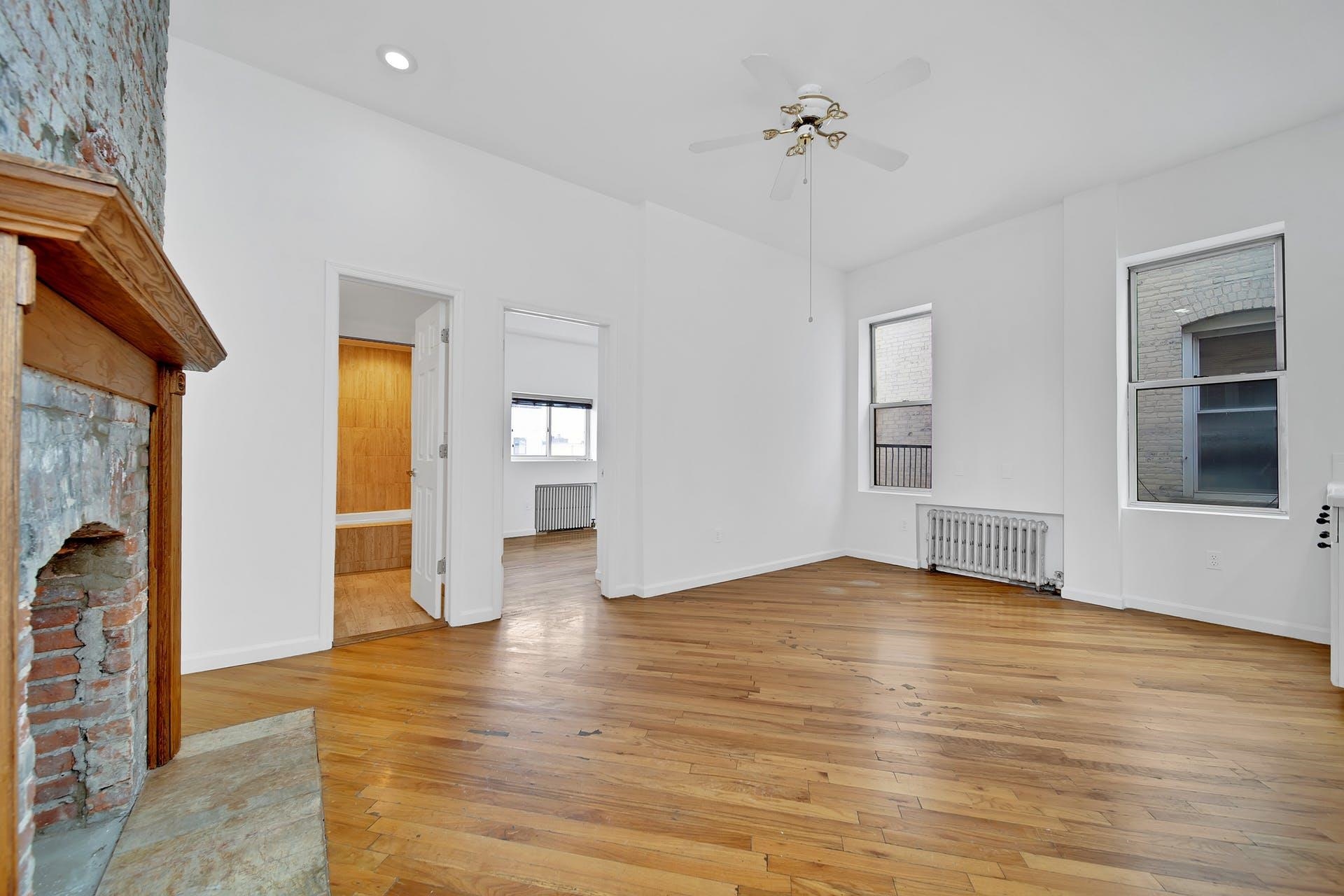 316 HUDSON ST Unit: 4B