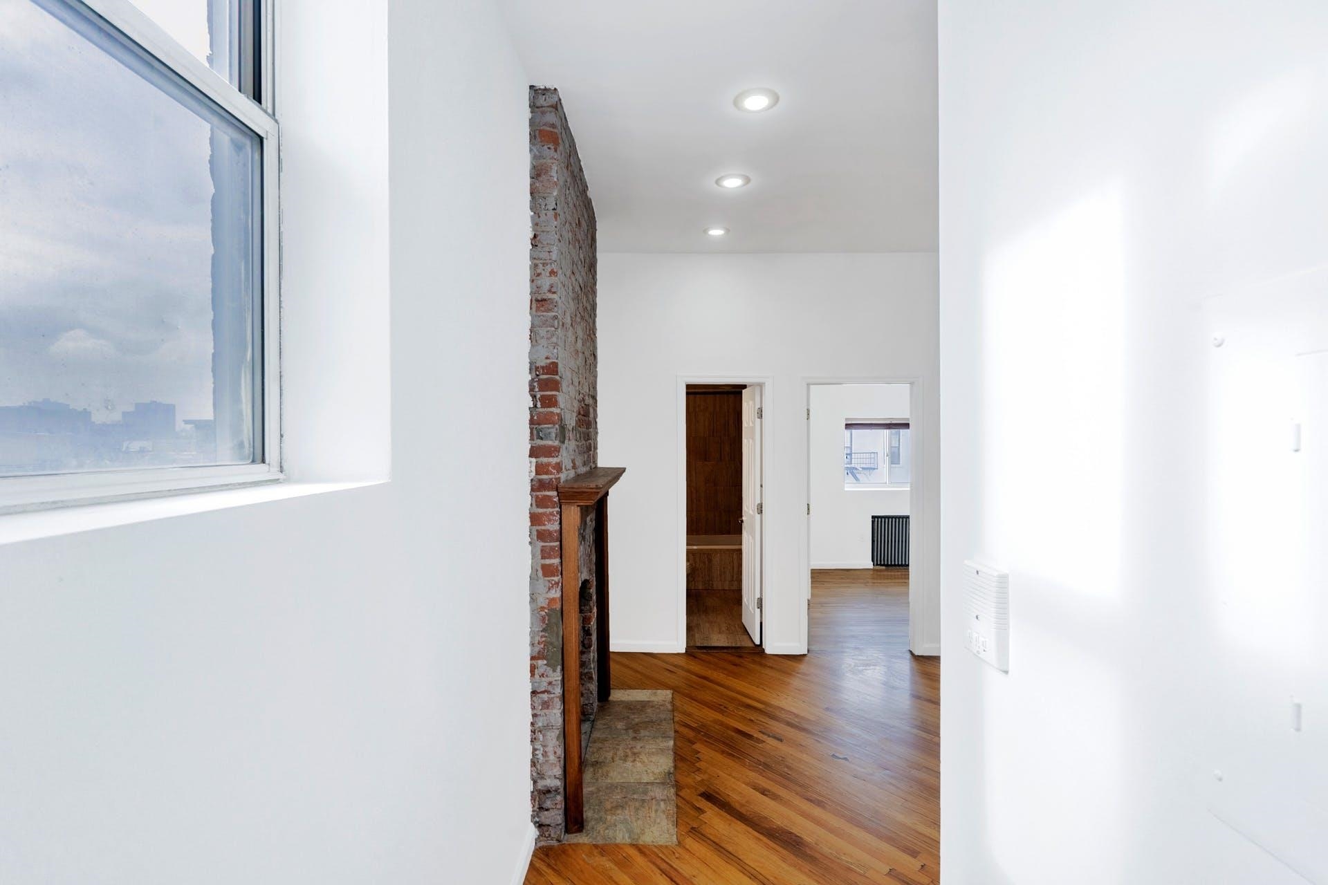 316 HUDSON ST Unit: 4B