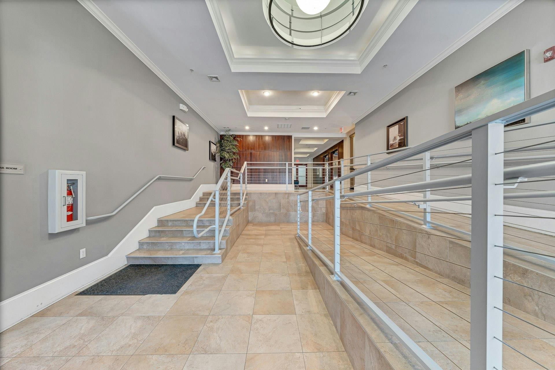 443 4TH ST Unit: 203