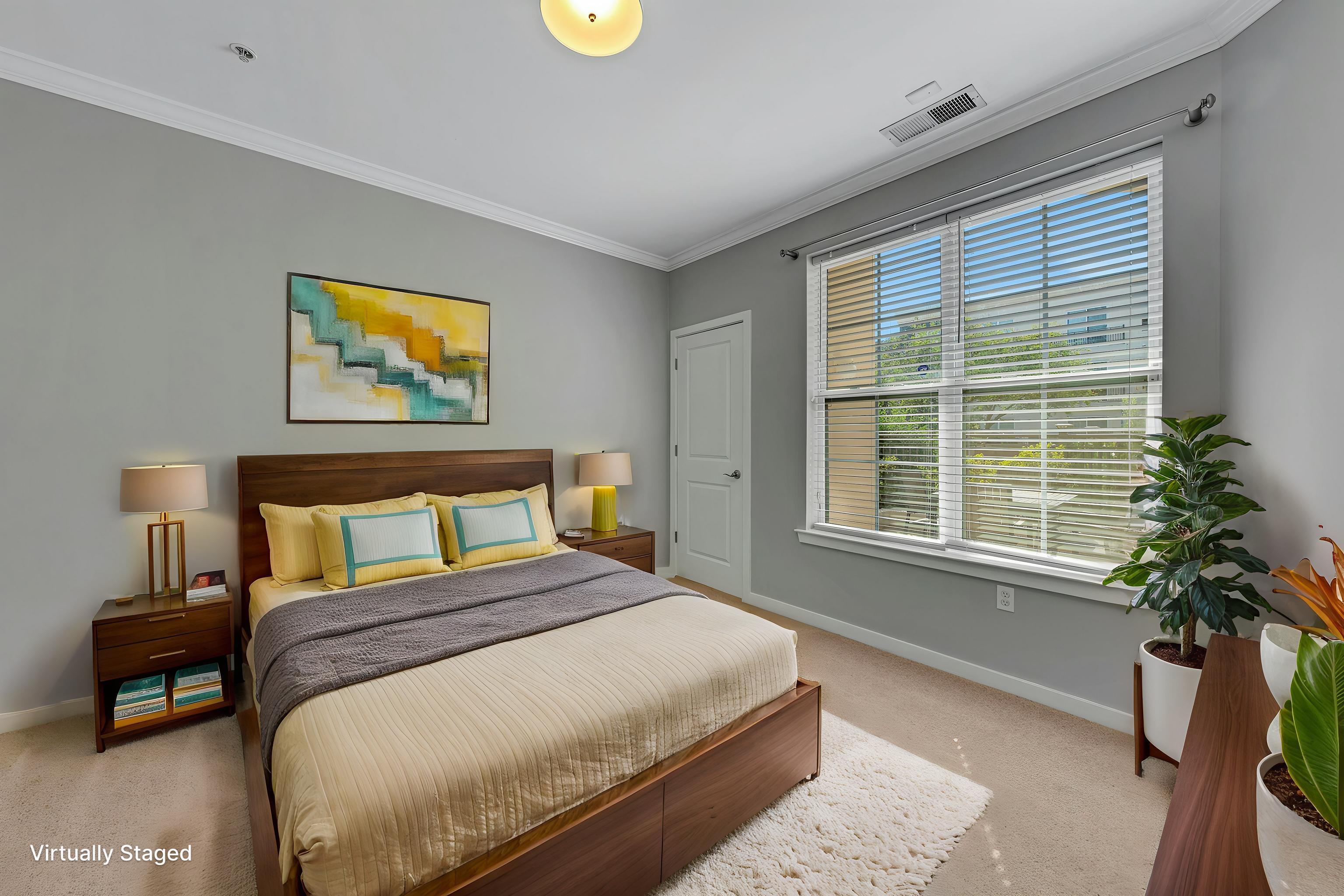 443 4TH ST Unit: 203
