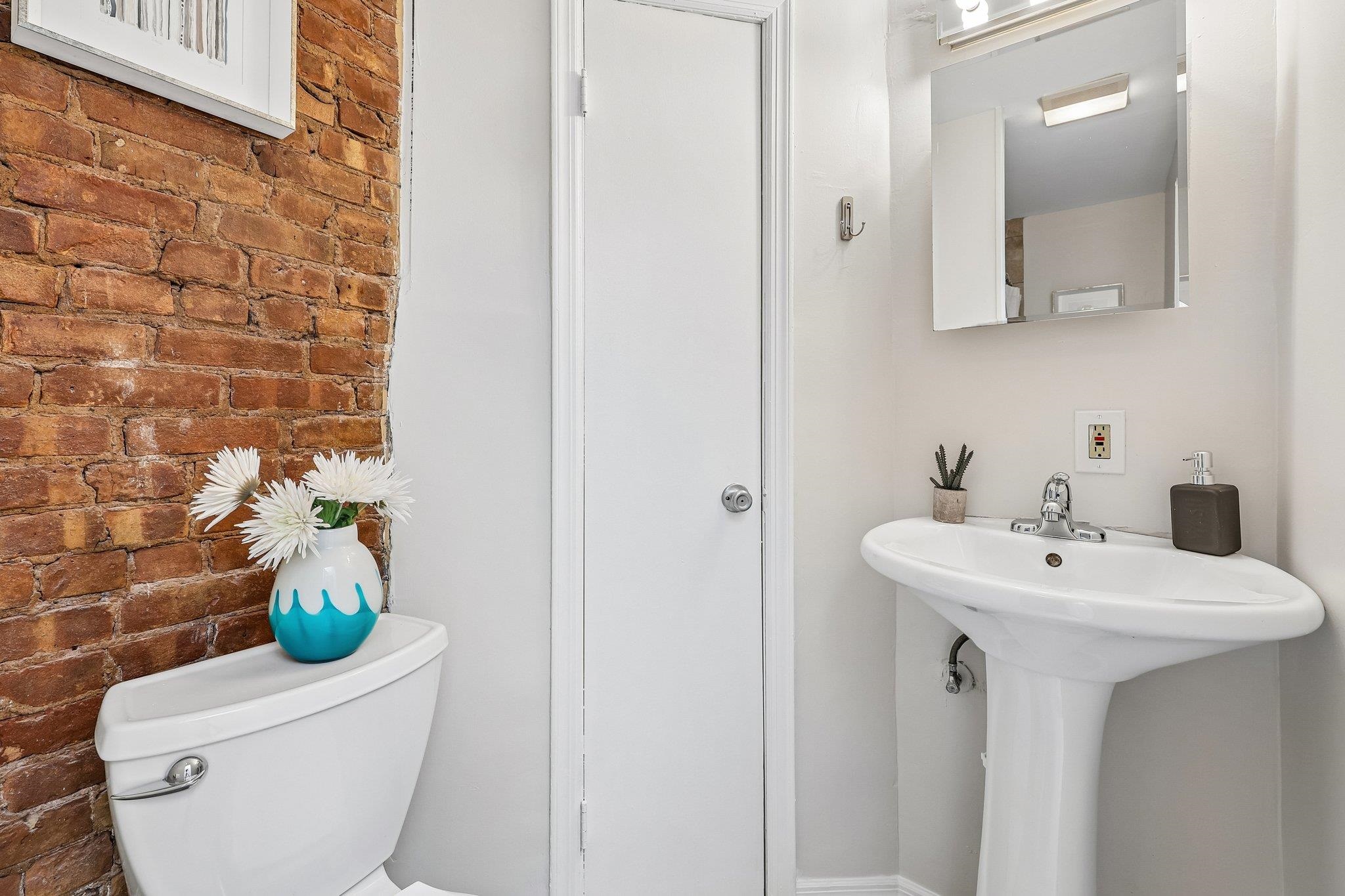 515 JERSEY AVE Unit: 6