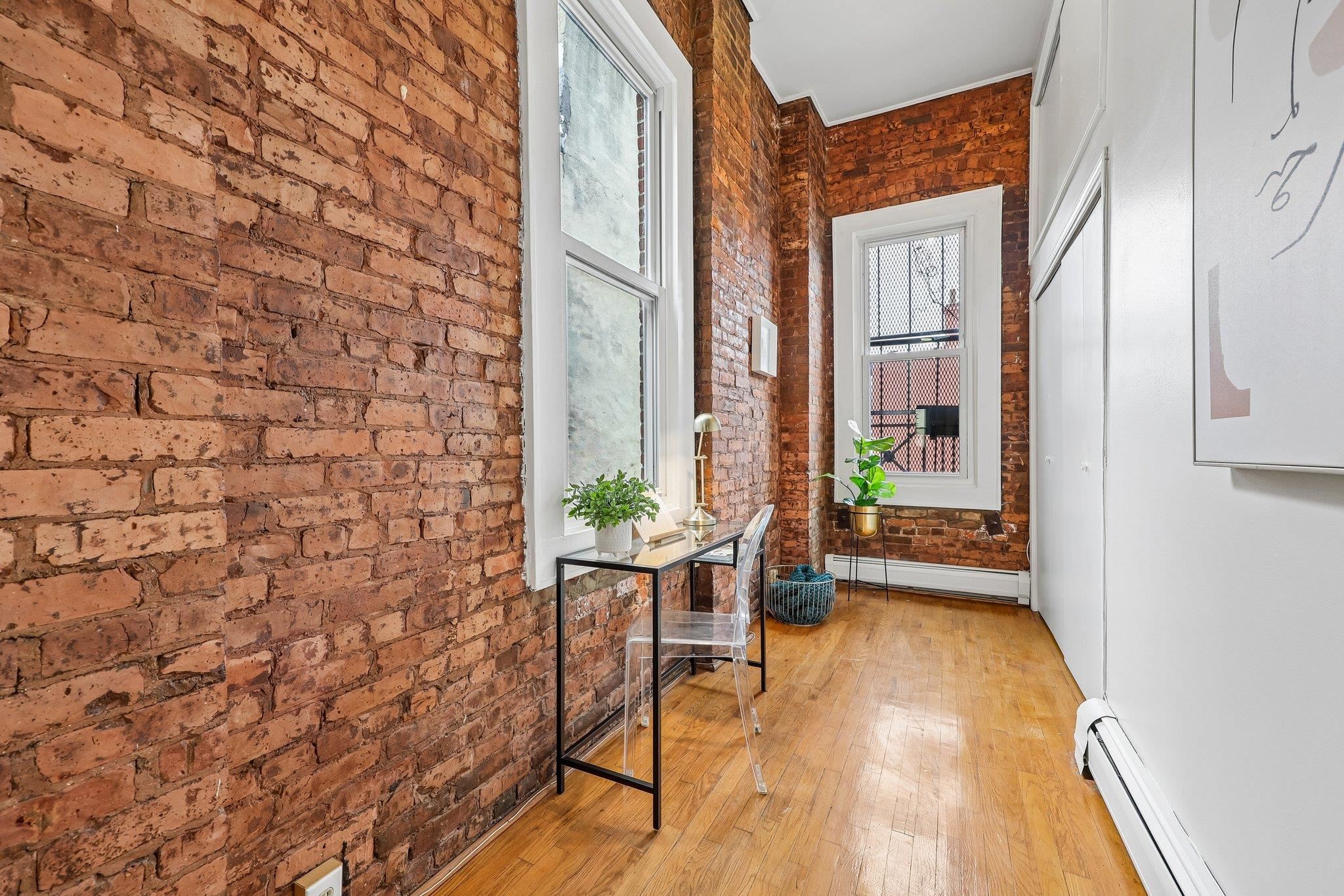 515 JERSEY AVE Unit: 6