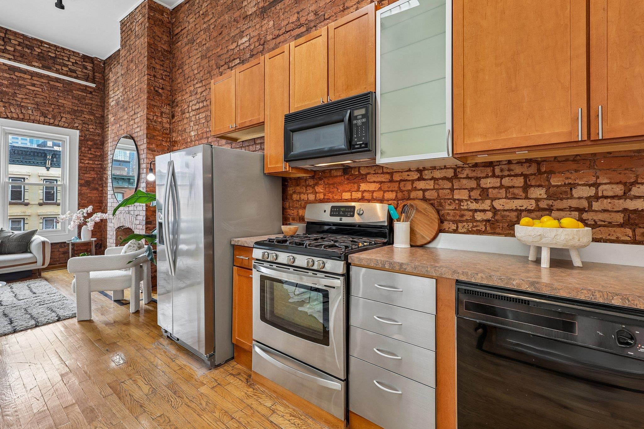 515 JERSEY AVE Unit: 6