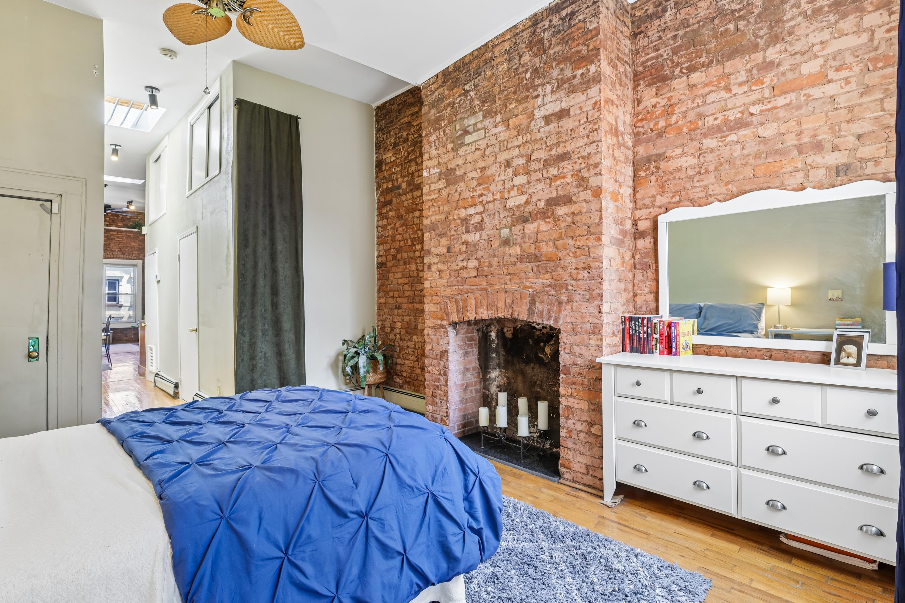 515 JERSEY AVE Unit: 6