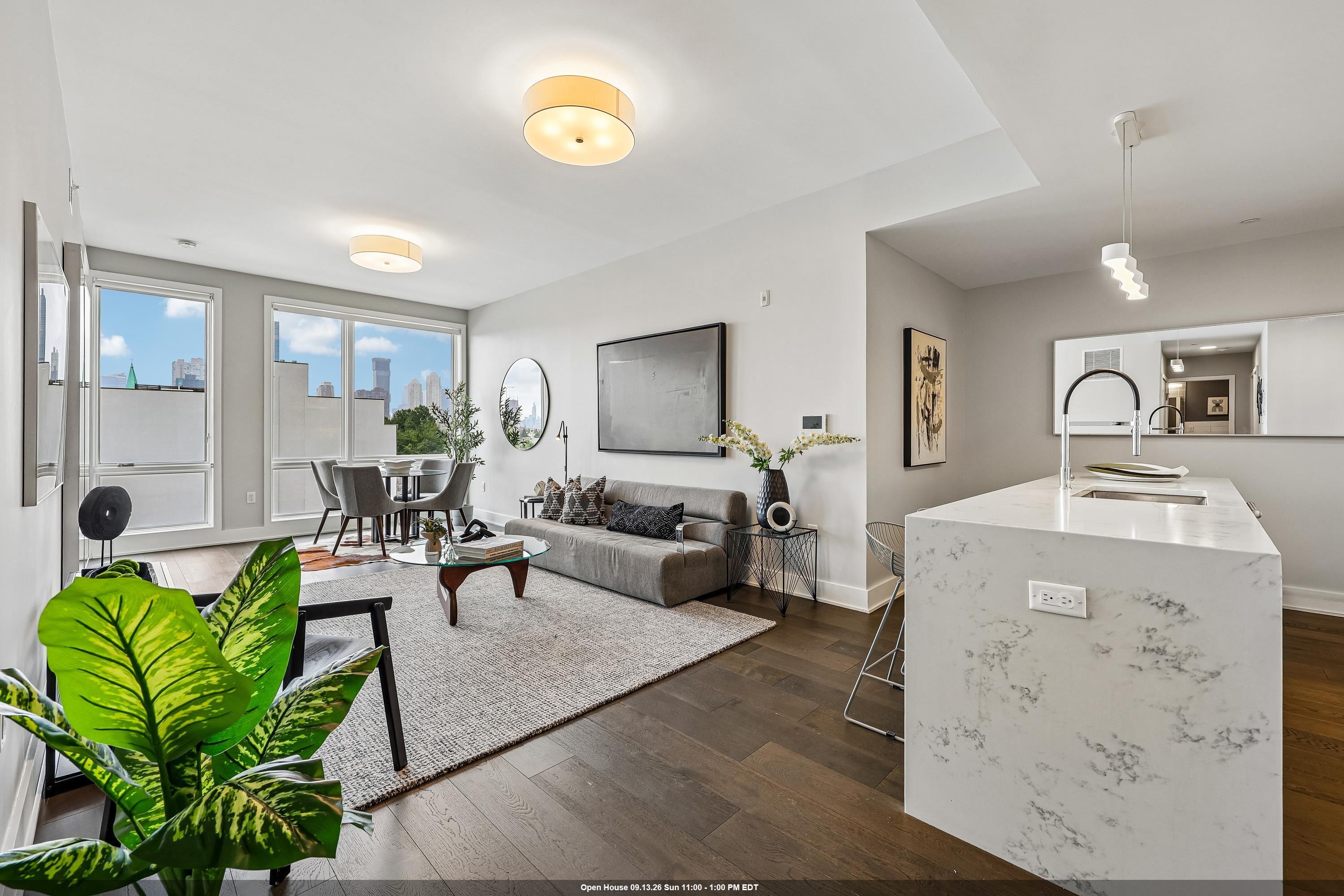 380 NEWARK AVE Unit: 501