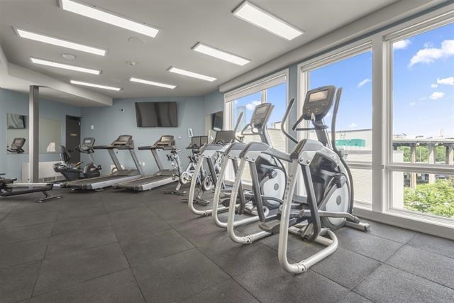 380 NEWARK AVE Unit: 501